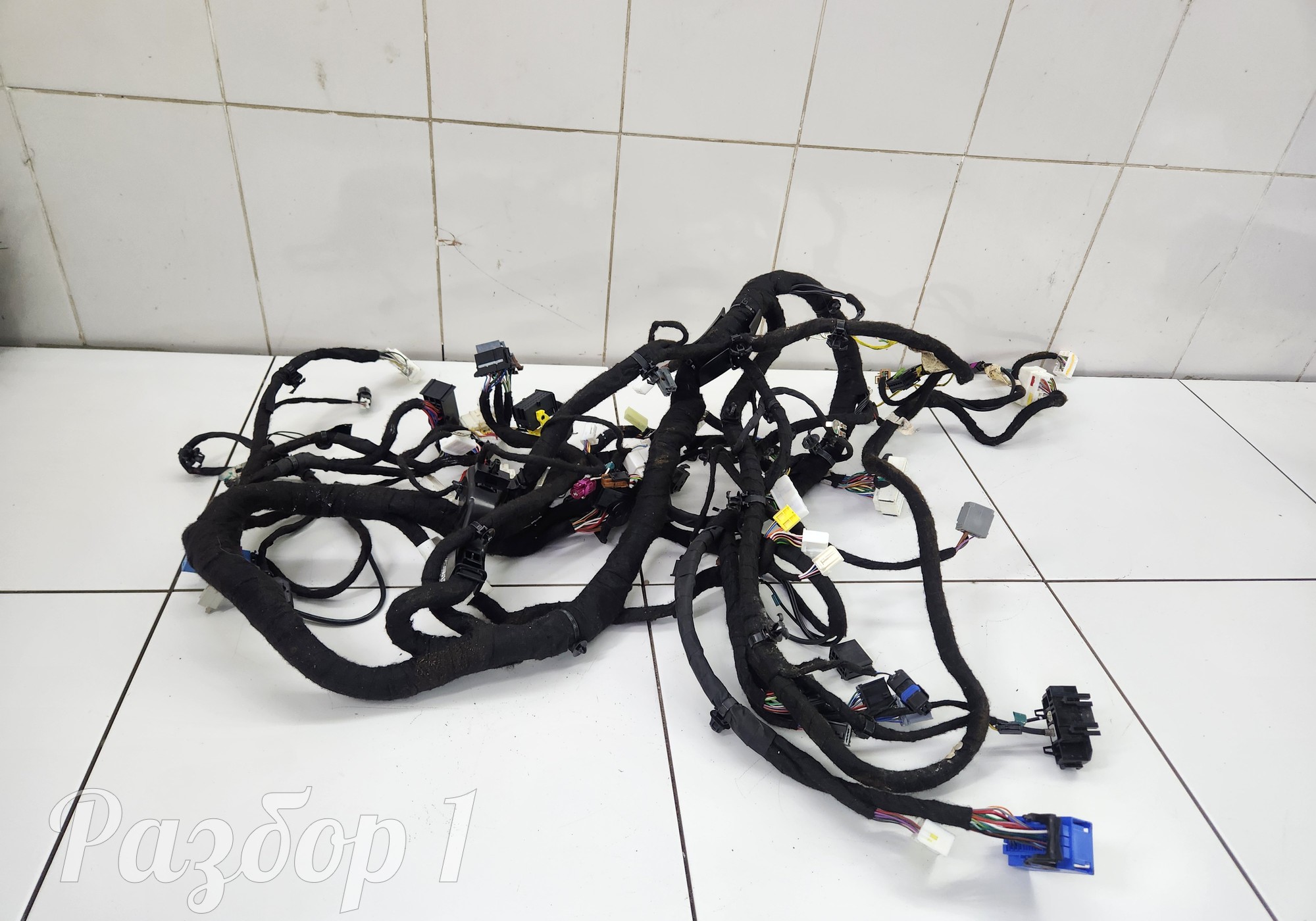 8891961257 Электропроводка подторпедная для Geely Tugella (с 2019)