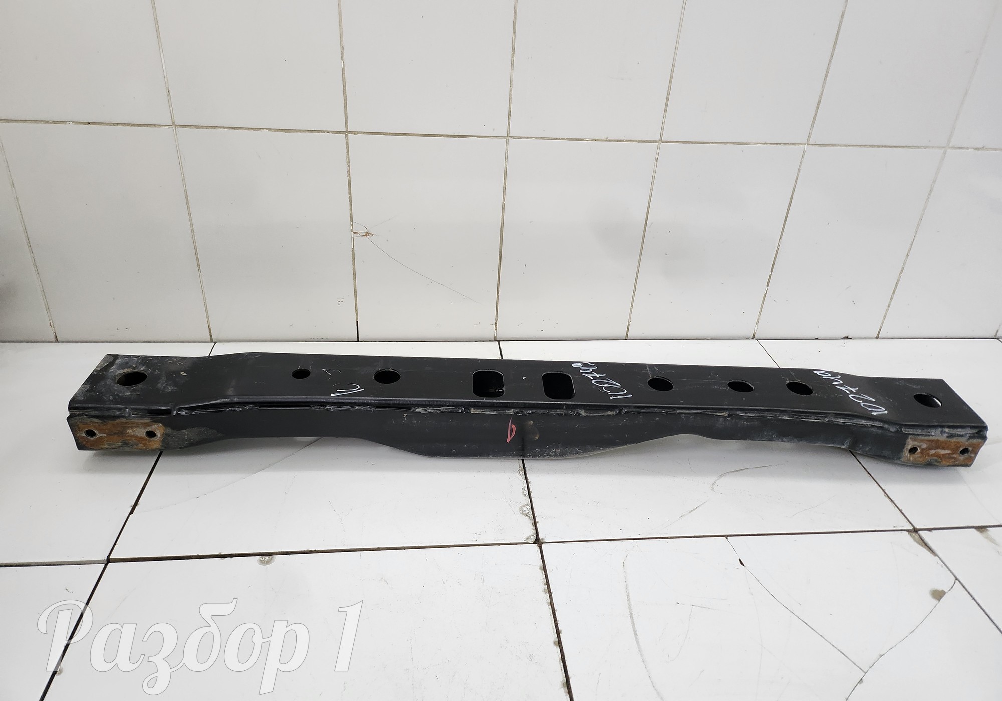 Кронштейн рамы передний для Jac T9 (с 2023)