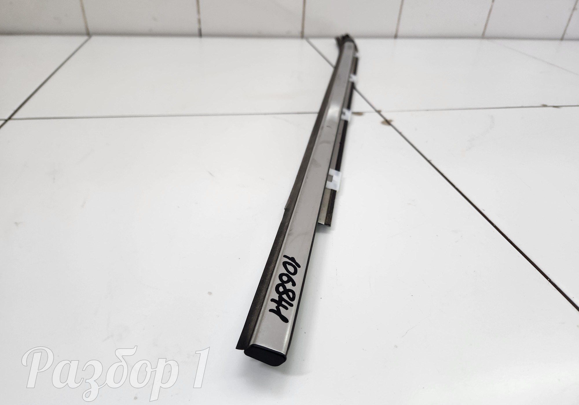 Молдинг стекла задней левой двери для Great Wall Poer (с 2019)