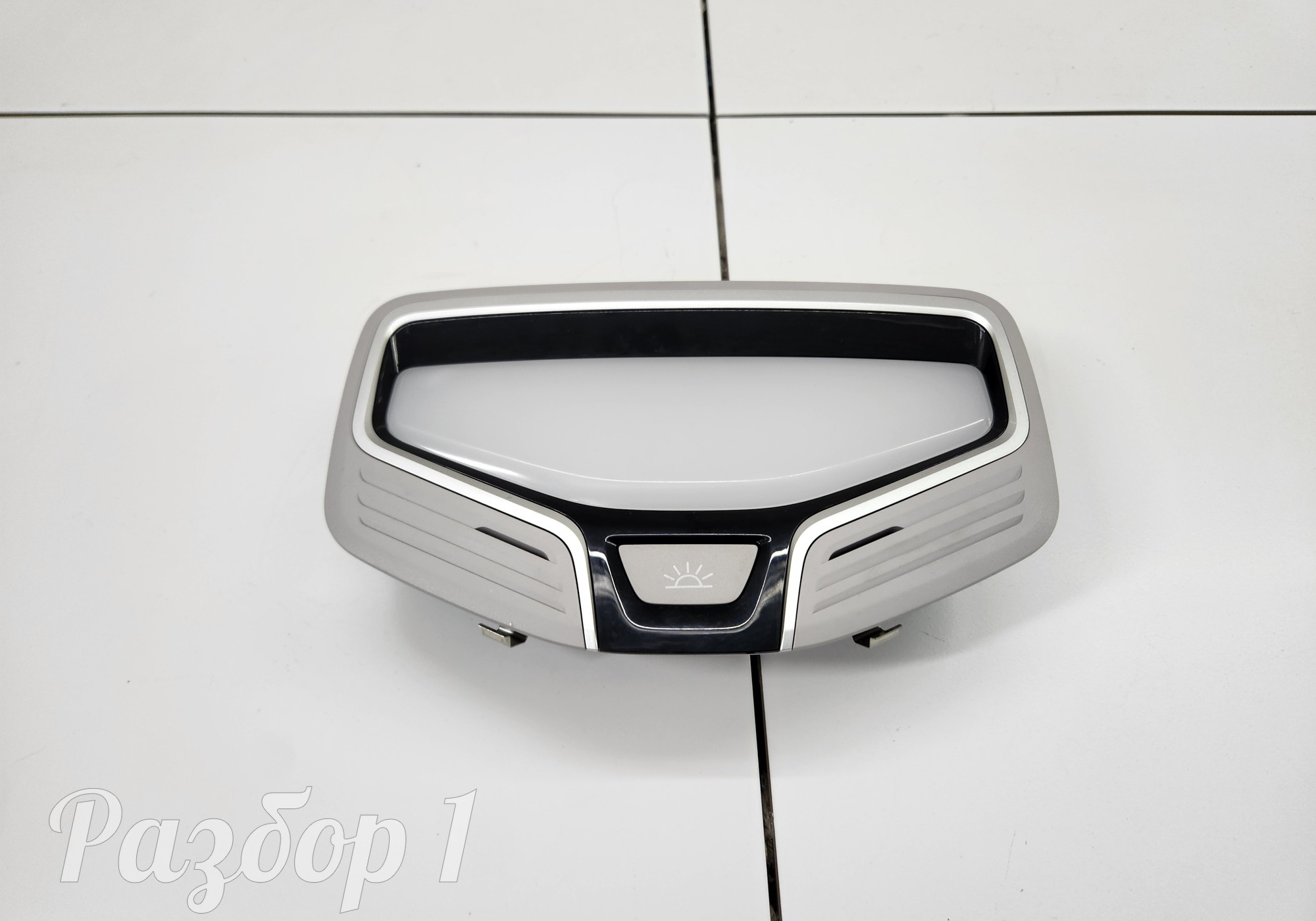 88913368862 Плафон внутреннего освещения для Geely Emgrand (SS11) (с 2021)