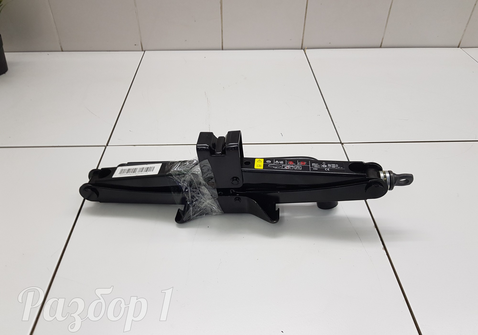 6600043932 Домкрат для Geely Coolray (с 2020)