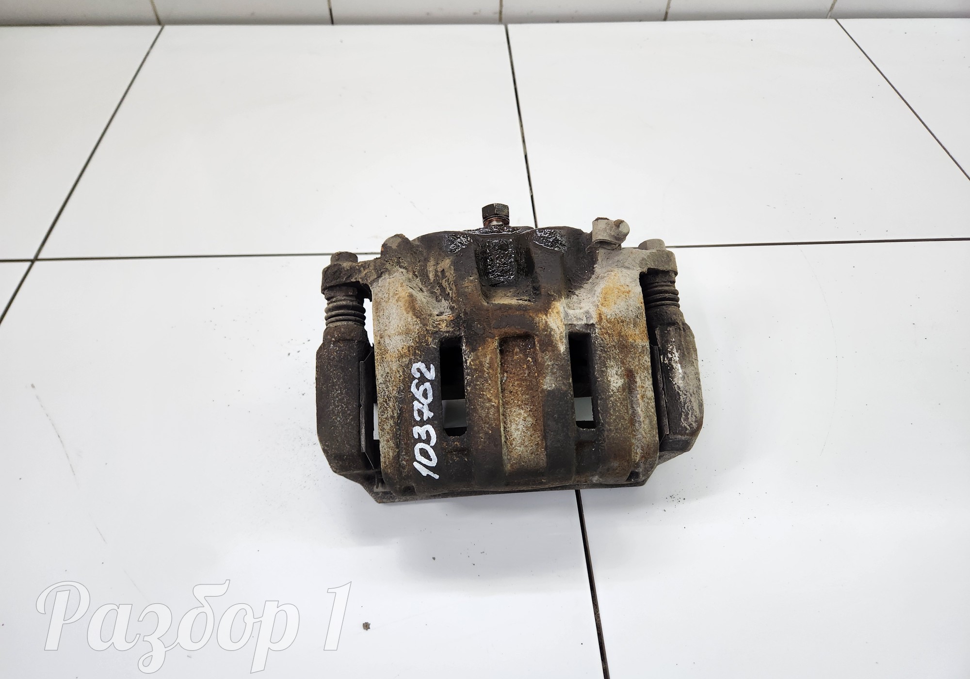 Суппорт передний левый для Haval M6 II (с 2021)