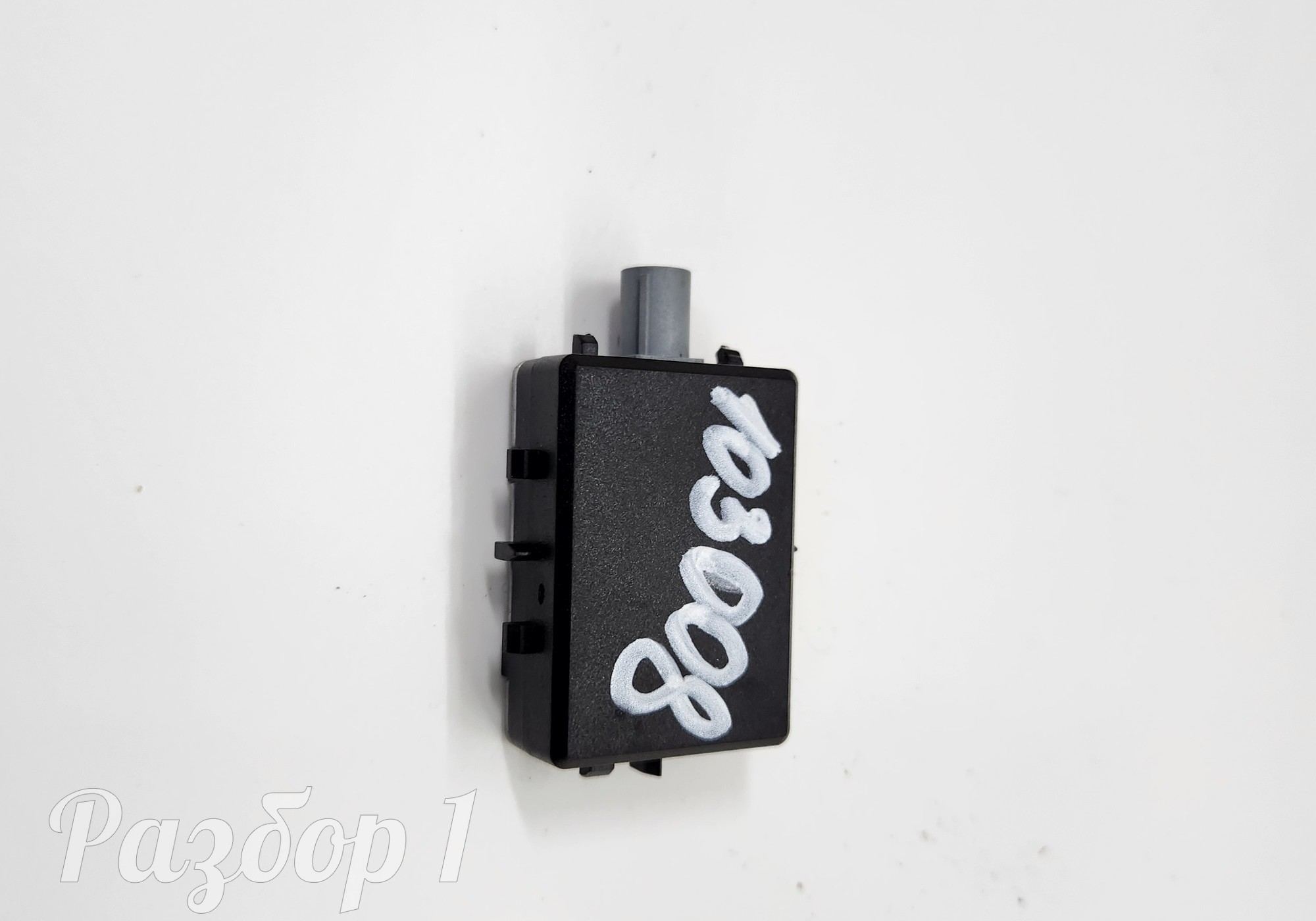 7903110CN01 Антенна для Changan UNI-T (с 2020)