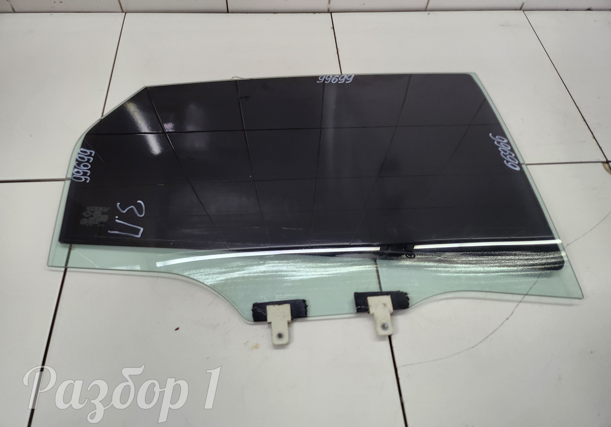 5085074200 Стекло двери заднее правое для Geely Tugella (с 2019)