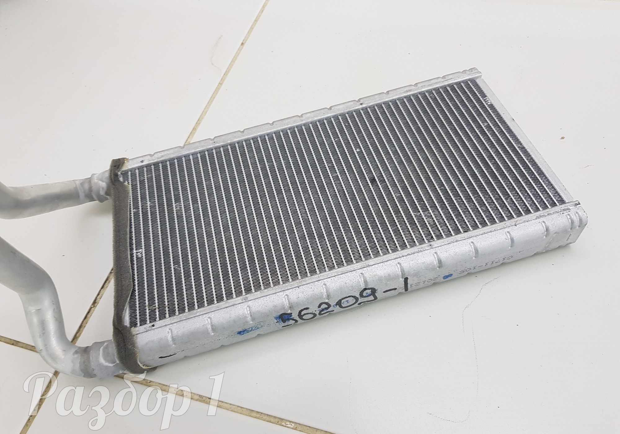 8020025200 Радиатор отопителя для Geely Coolray (с 2020)