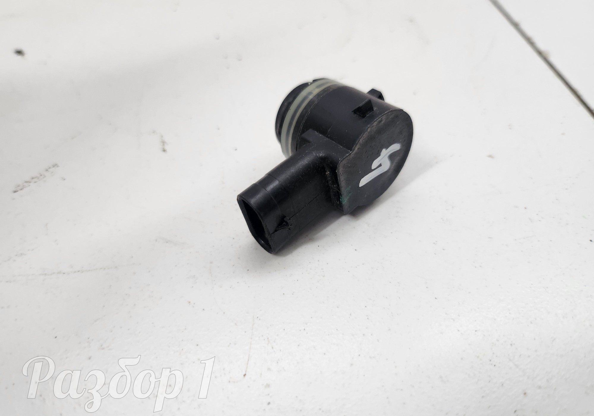 8889021202A13 Датчик парковки заднего бампера для Geely Monjaro (с 2021)