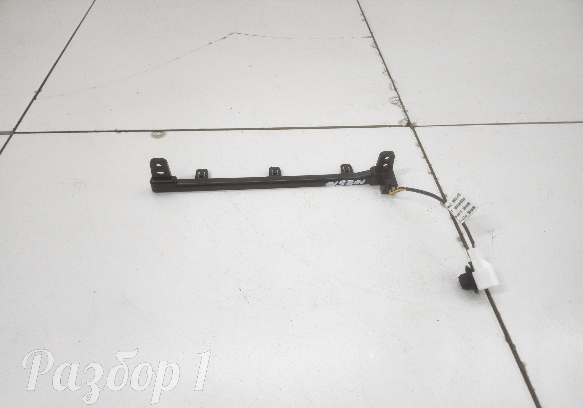 5306930P33Z0 Подсветка торпеды для Jac T9 (с 2023)