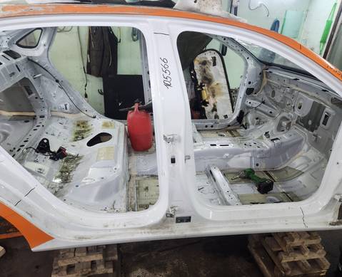 Порог с центральной стойкой правый для Geely Emgrand II (с 2021)