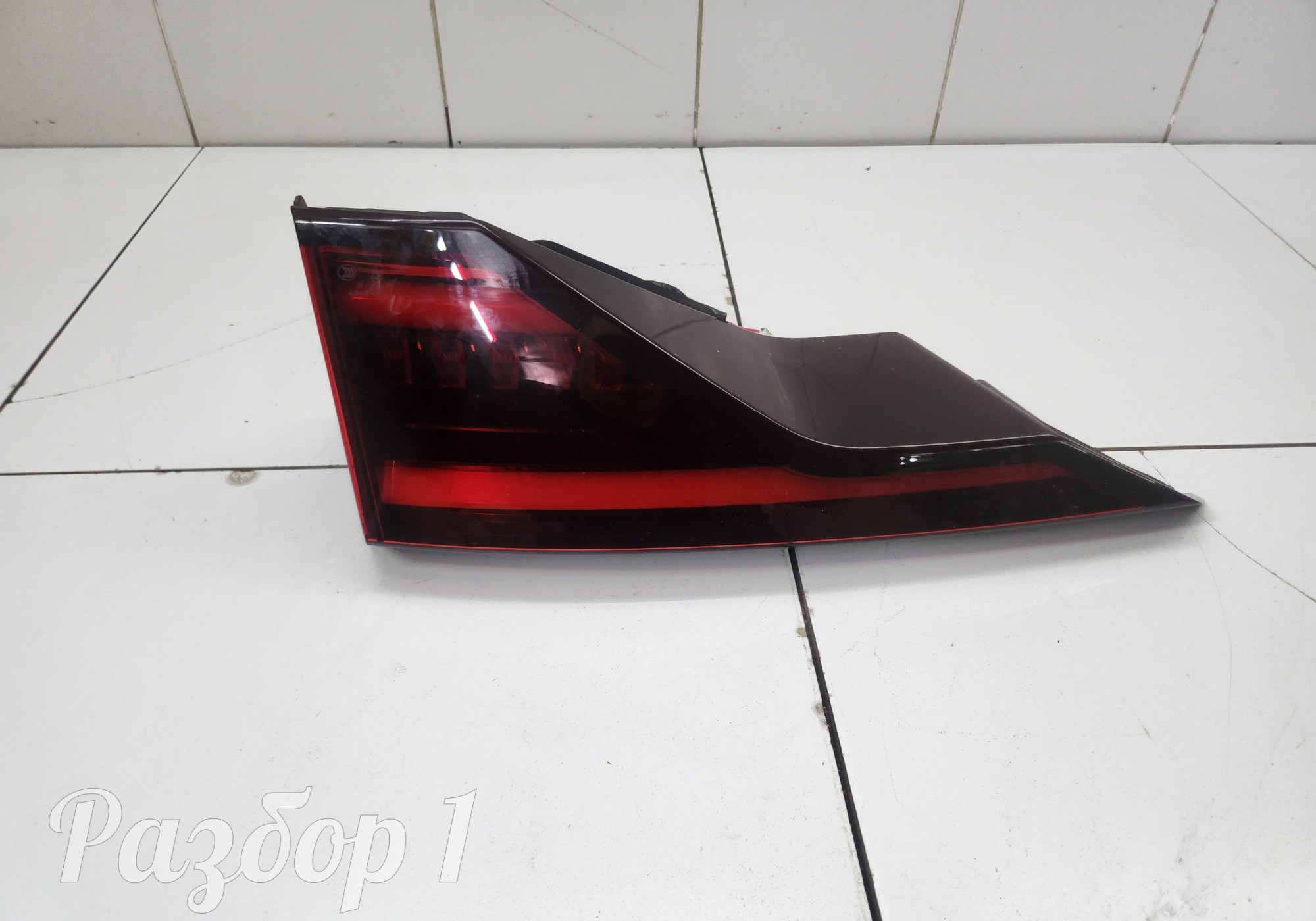 1EA0513F0C Фонарь задний крышки багажника правый для Faw Bestune T77 (с 2018)