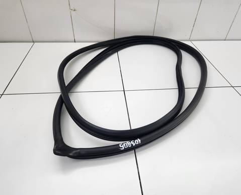 Уплотнитель проема передней правой двери для Haval M6 II (с 2021)