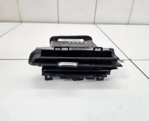 8890307778 Дефлектор воздушный левый для Geely Emgrand II (с 2021)