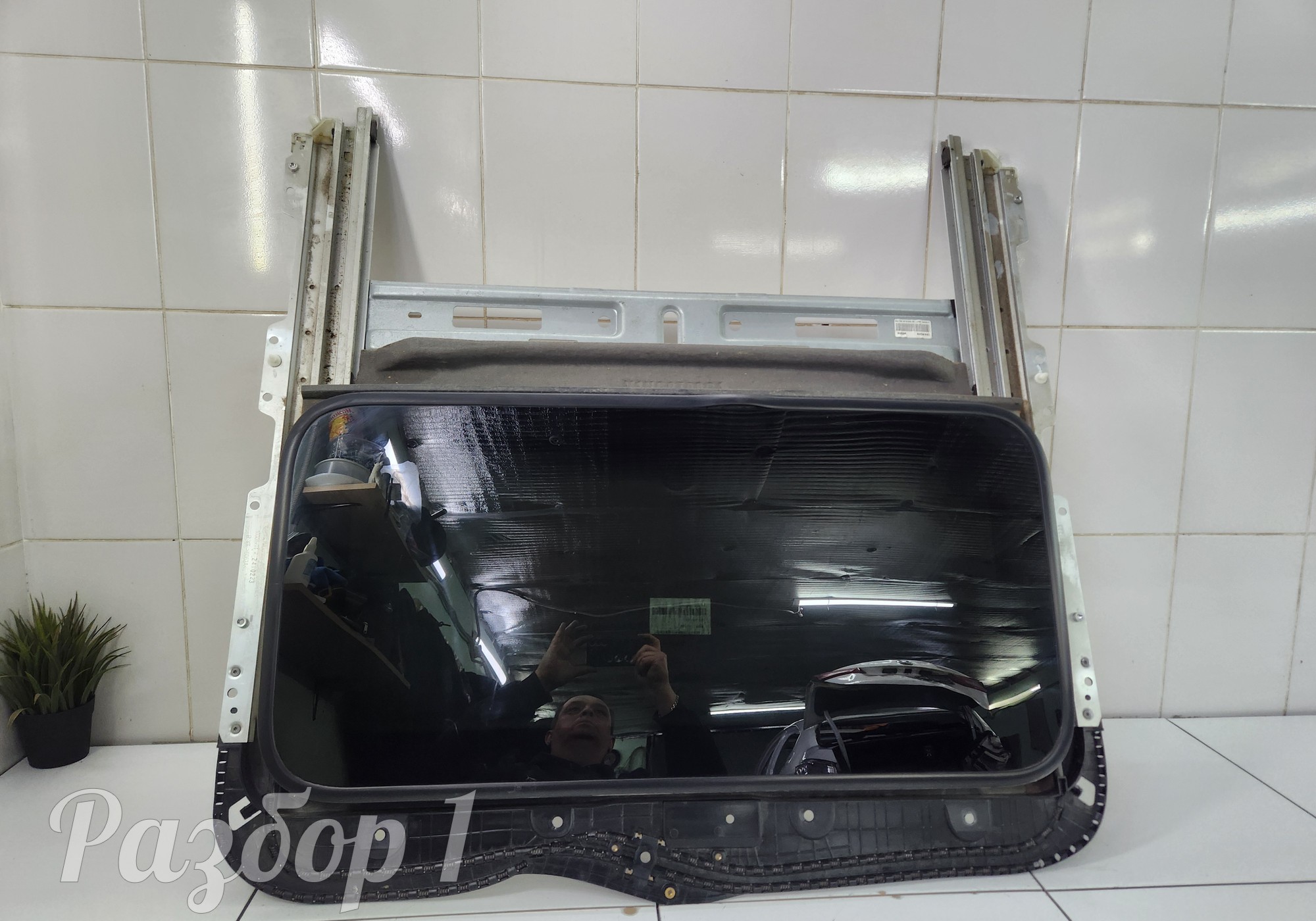 B511F2701060100 Люк в сборе для Changan Alsvin (с 2018)