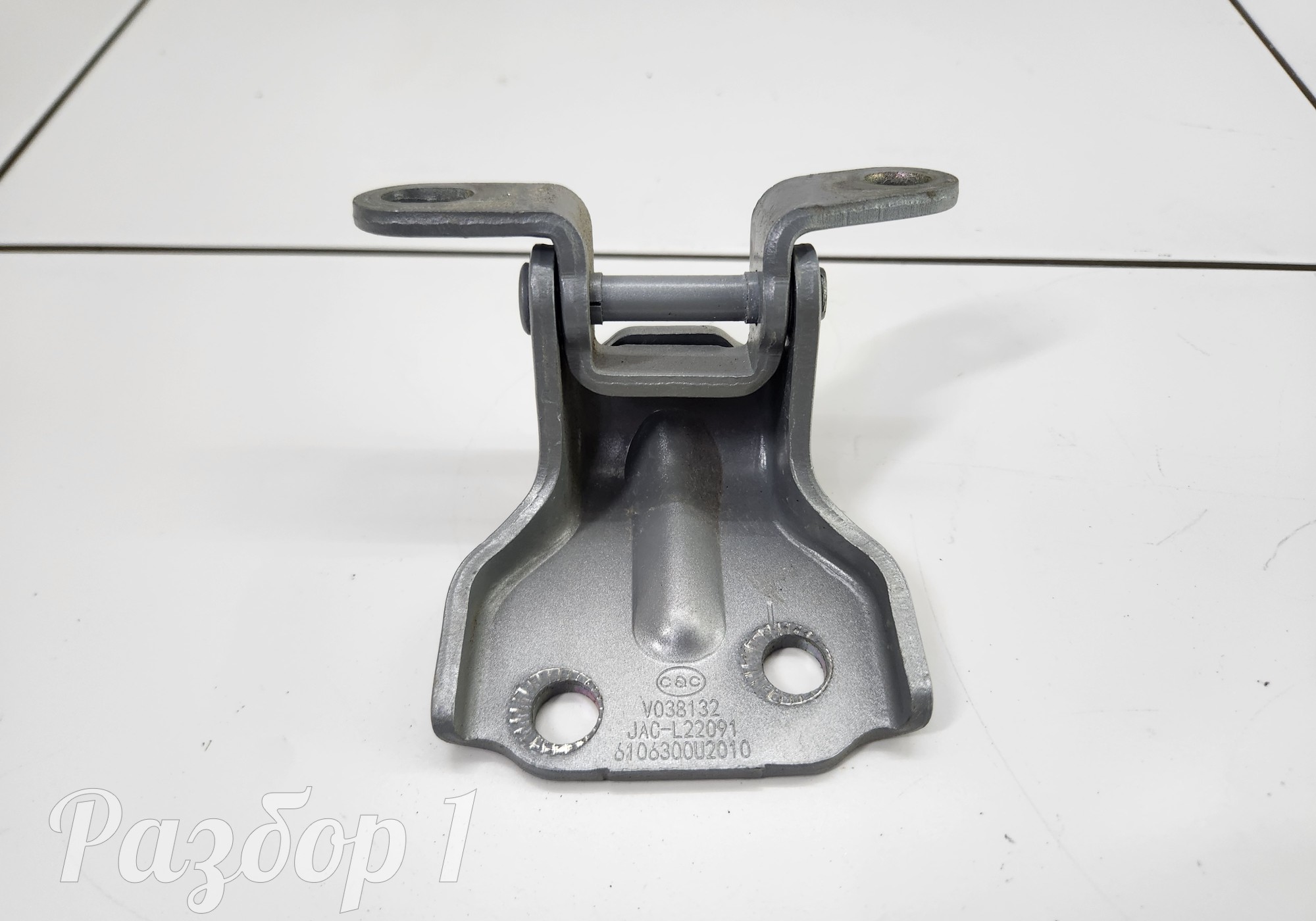 6106300U2010 Петля двери передняя правая верхняя для Jac T9 (с 2023)