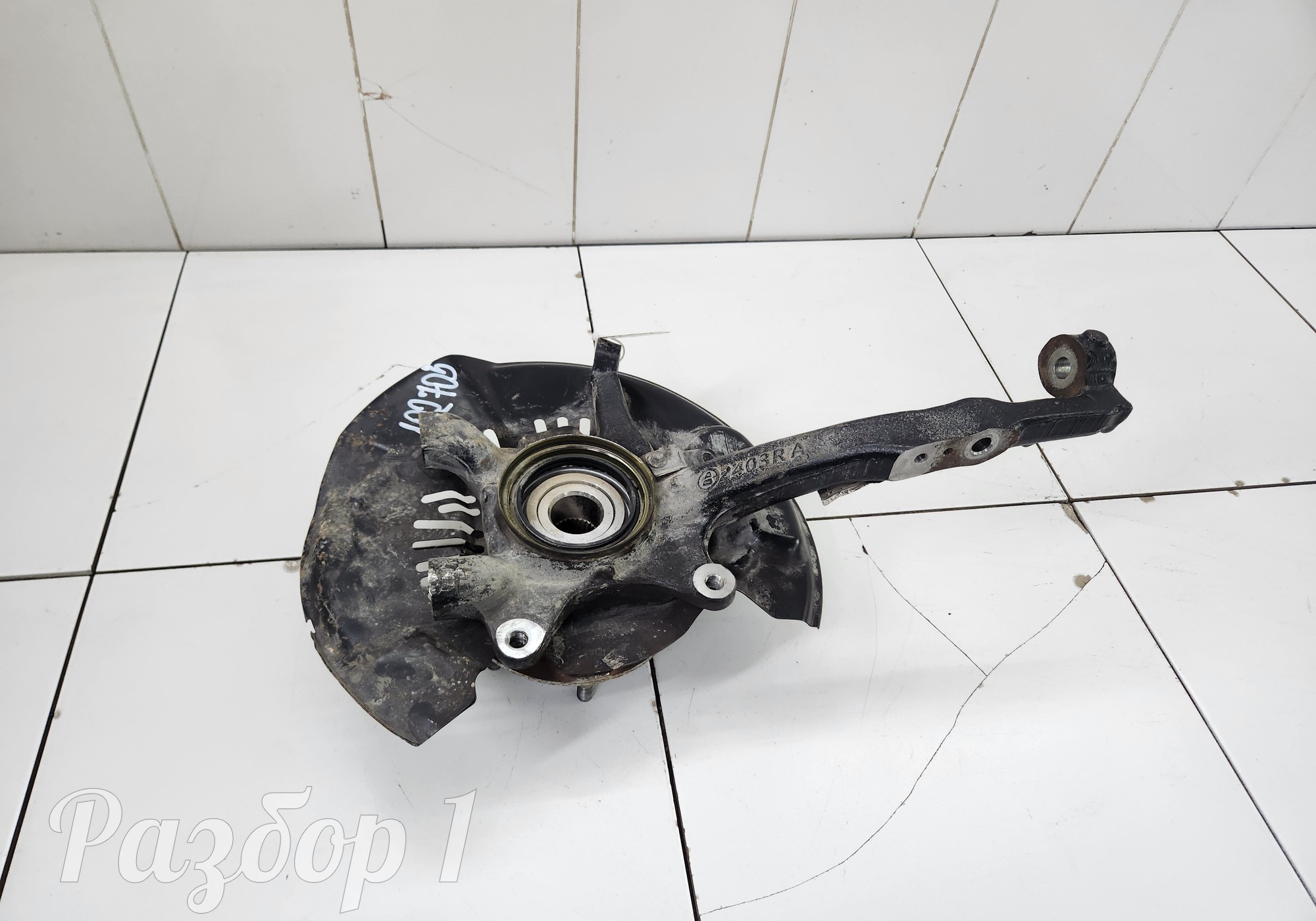 Кулак поворотный передний правый + ступица для Jac T9 (с 2023)