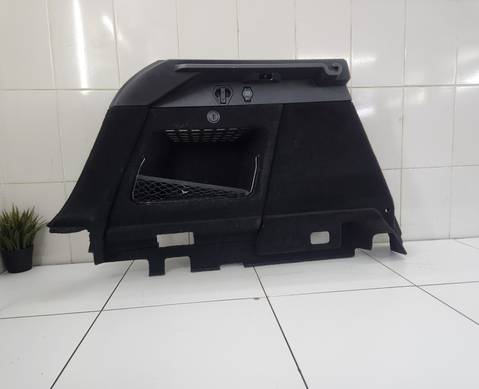 8891022552 Обшивка багажника левая для Geely Tugella (с 2019)