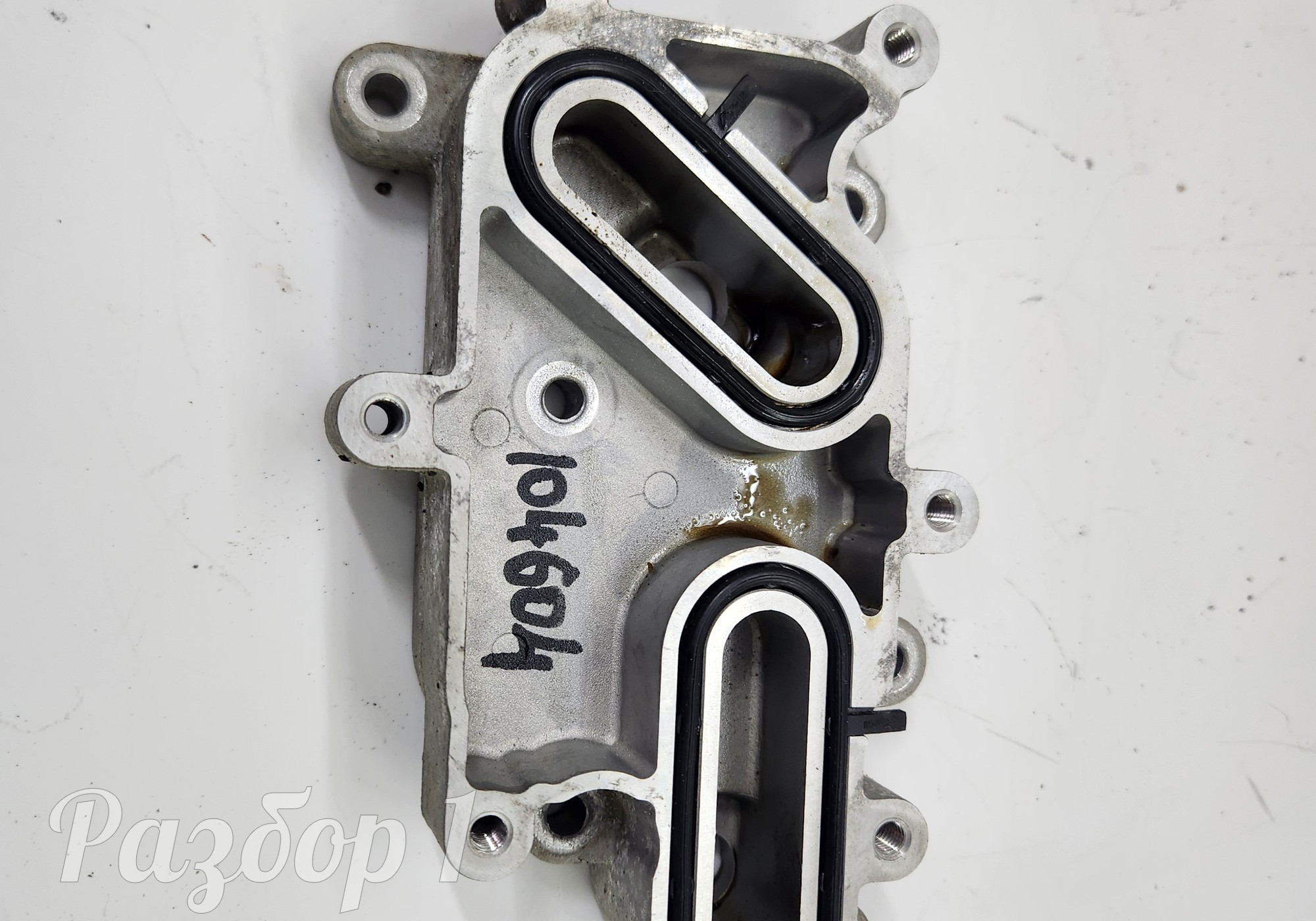 1013031A02 Кронштейн маслоохладителя для Jac T9 (с 2023)