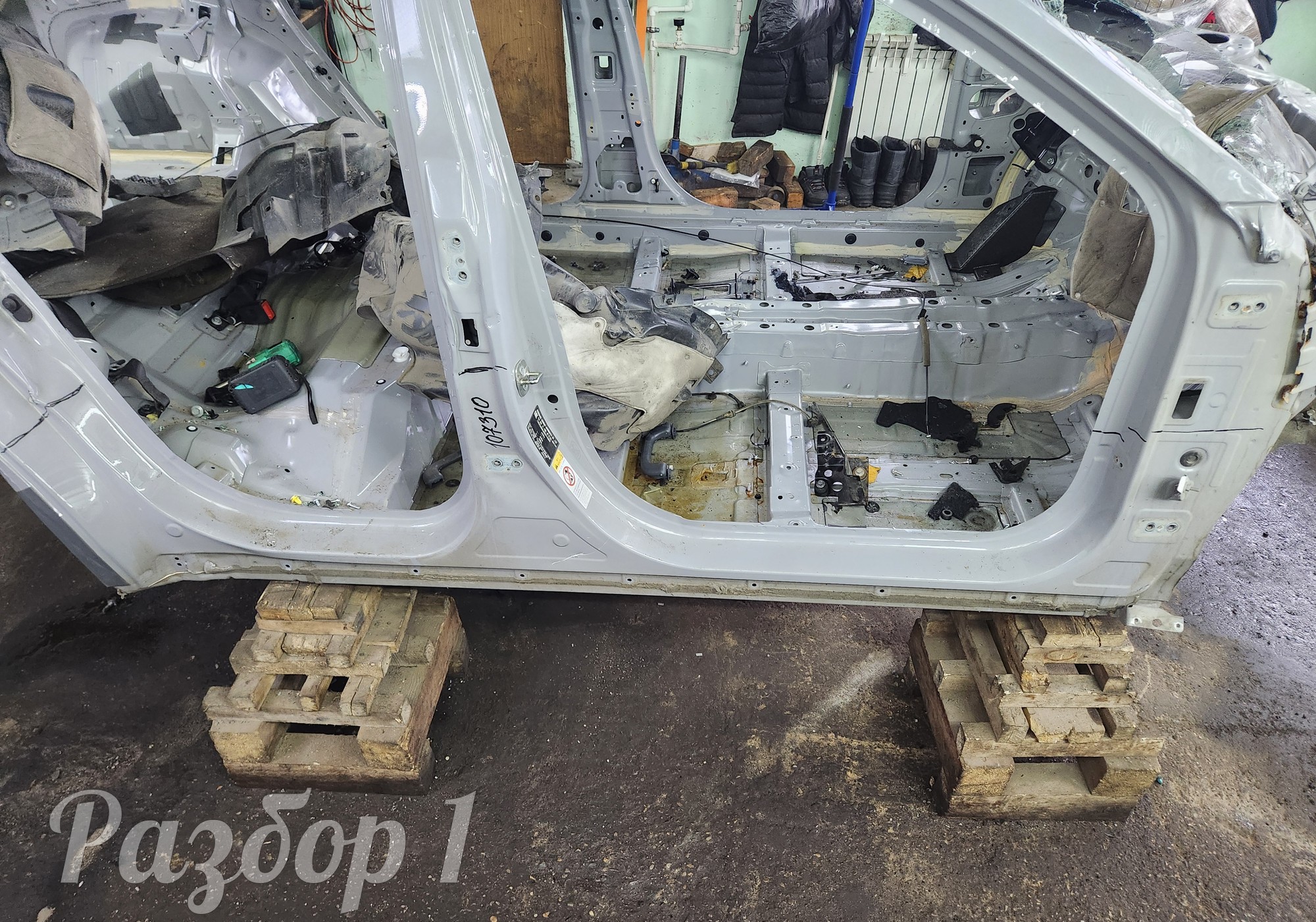 Порог правый с окороками для Changan UNI-V (с 2022)