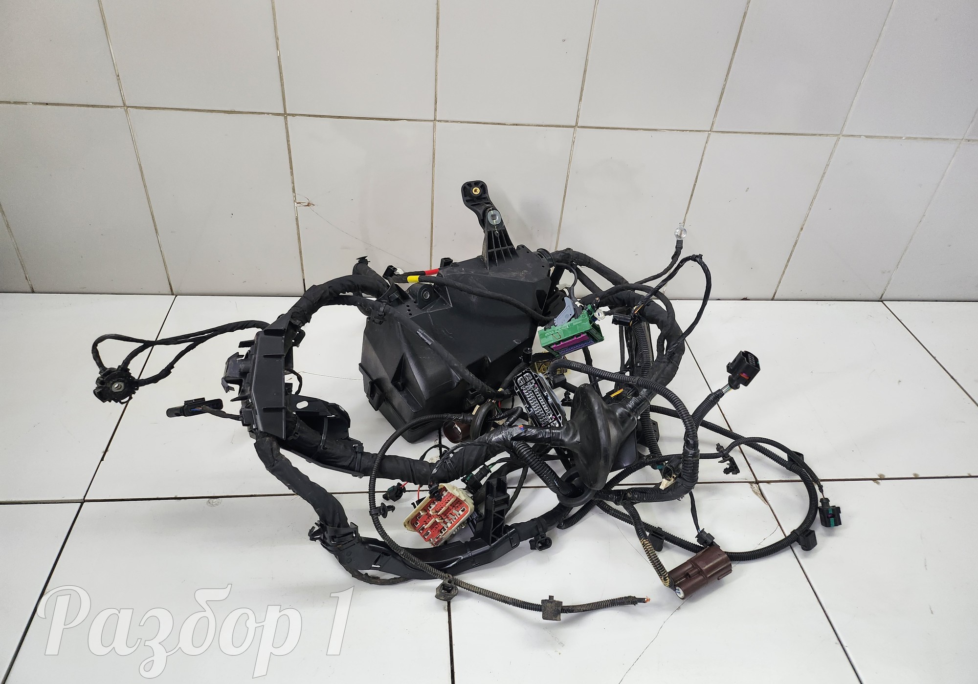 8894949790 Электропроводка моторного отсека для Geely Monjaro (с 2021)