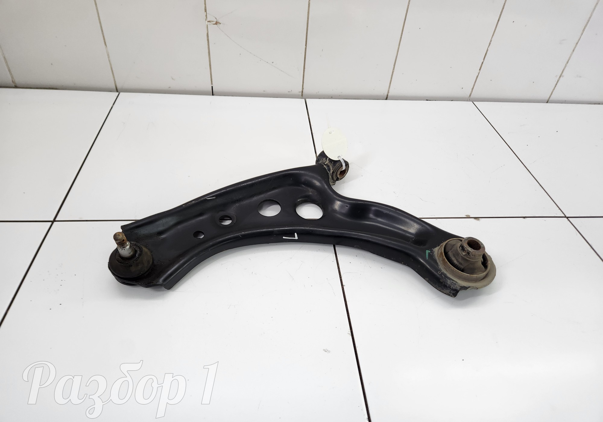 Рычаг передней подвески левый для Changan Alsvin (с 2018)