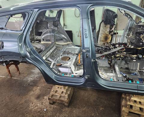 Порог правый с окороком для Jaecoo J8 (с 2024)