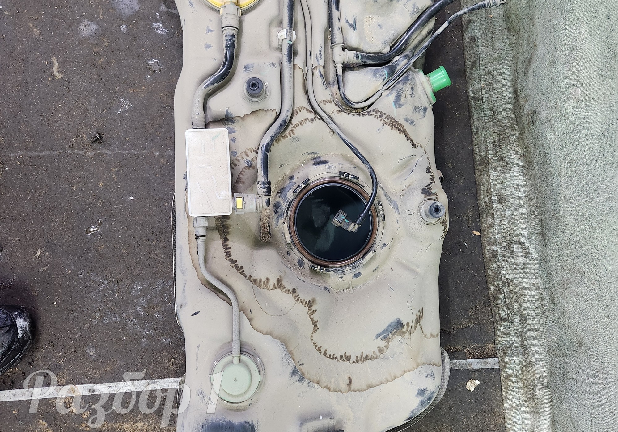 1101020BA01 Бак топливный для Faw Bestune B70 (с 2020)