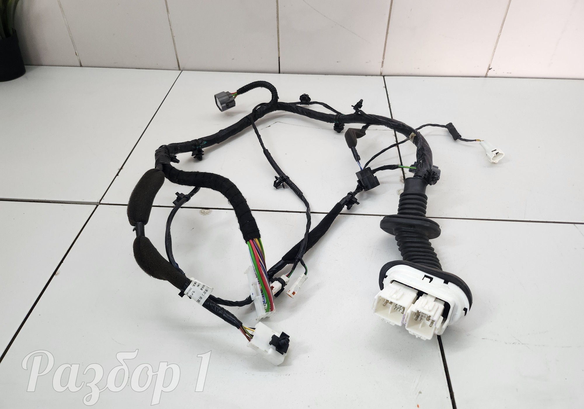 4002102XKZ3MA Электропроводка передней левой двери для Haval M6 II (с 2021)