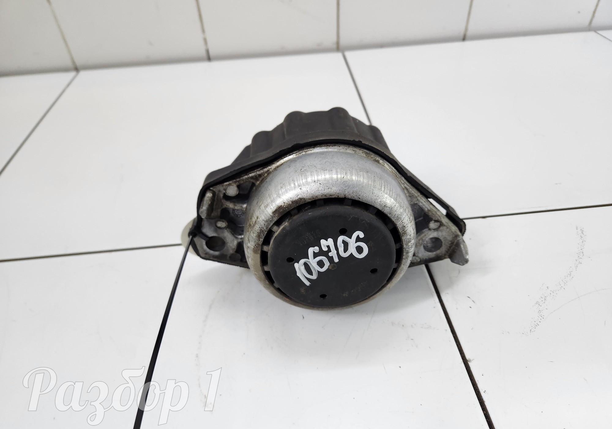 1001100XP6PXA Опора двигателя левая для Great Wall Poer (с 2019)