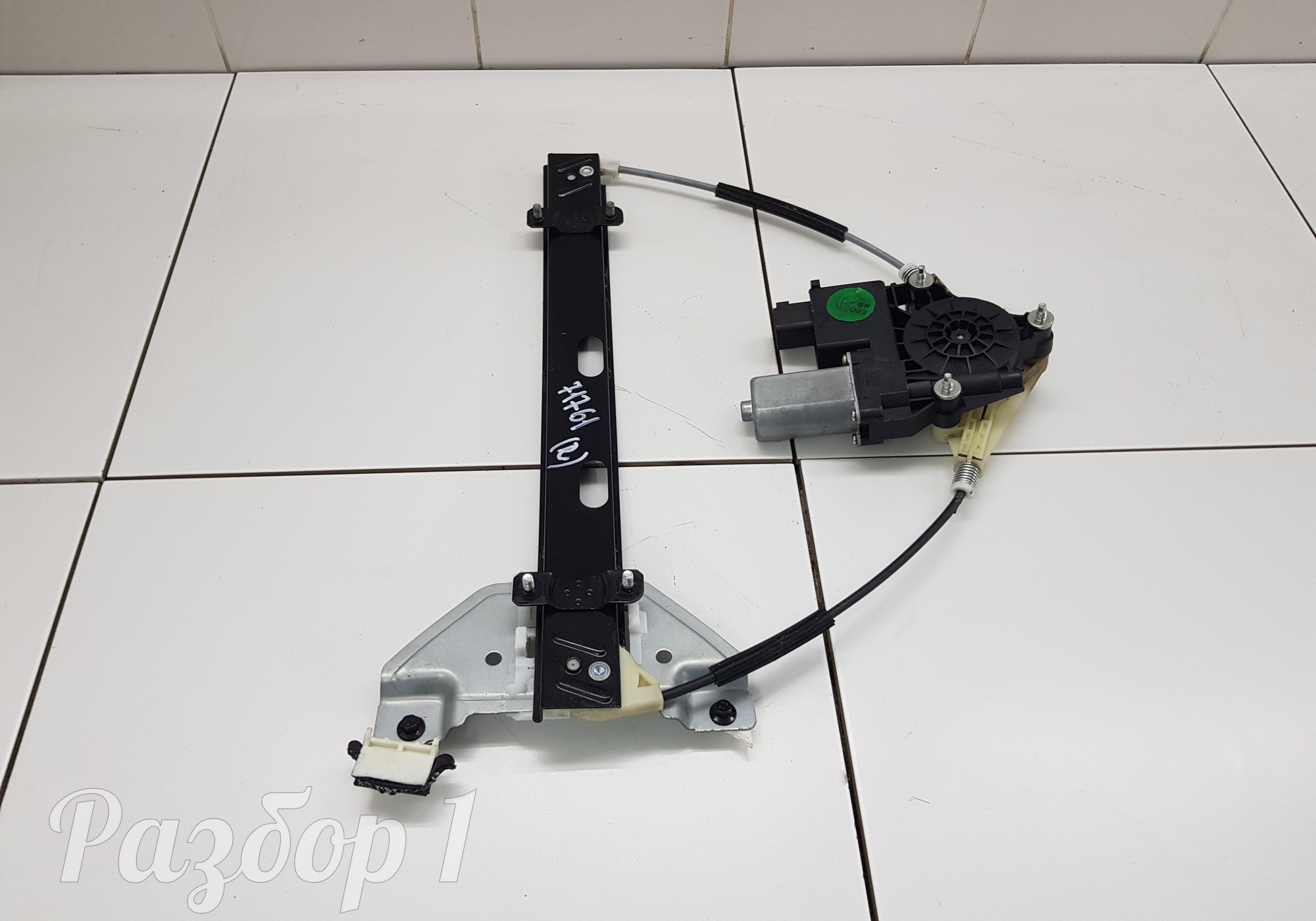 5085593000 Стеклоподъемник задний правый + моторчик для Geely Coolray (с 2020)