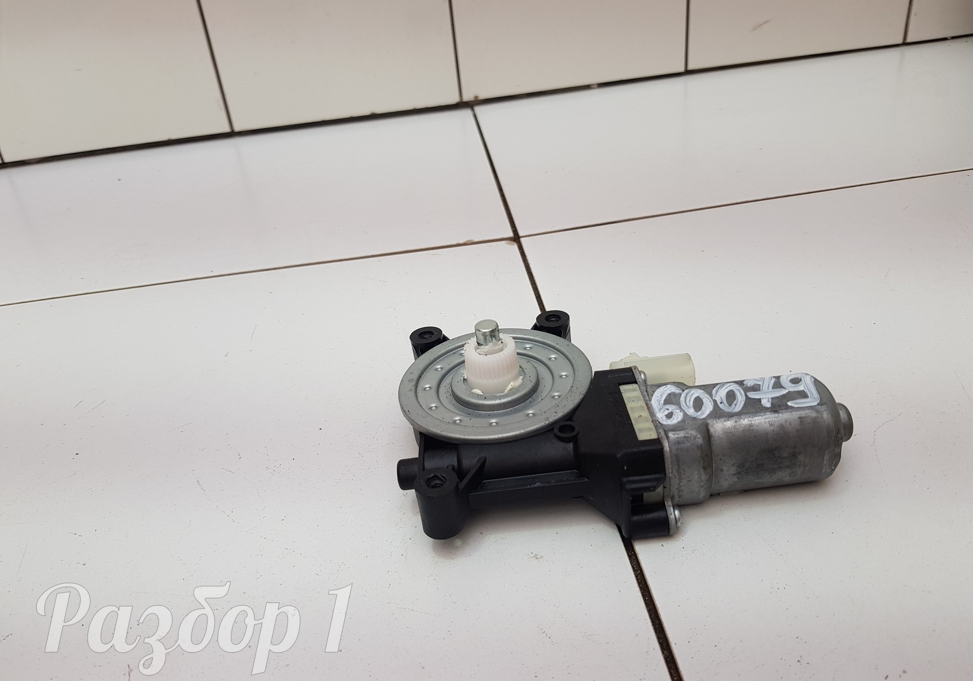 554000862AA Моторчик стеклоподъемника передний левый для Chery