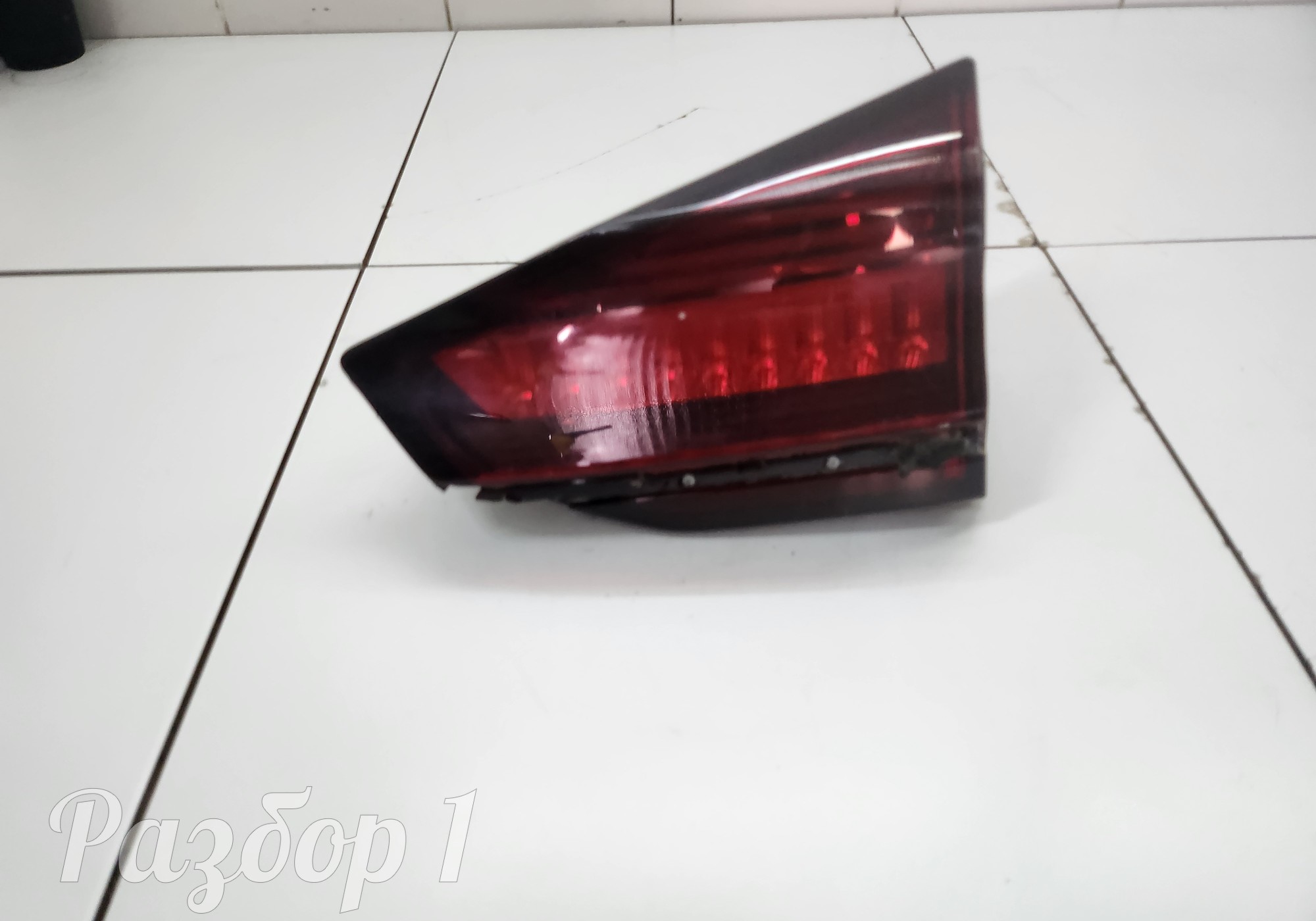 7057524200 Фонарь задний крышки багажника правый для Geely Atlas Pro (с 2021)
