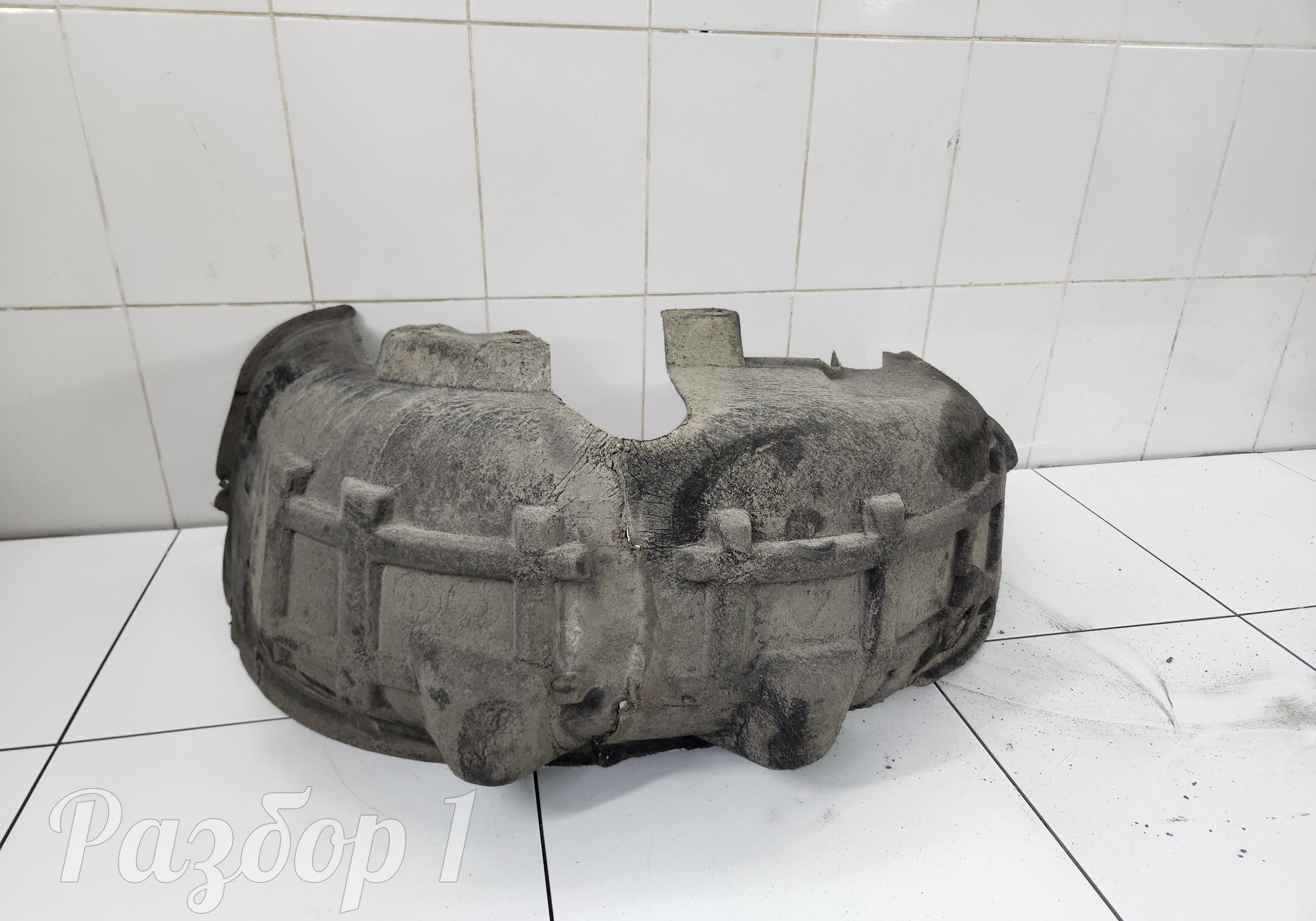 Локер задний правый для Geely Tugella (с 2019)