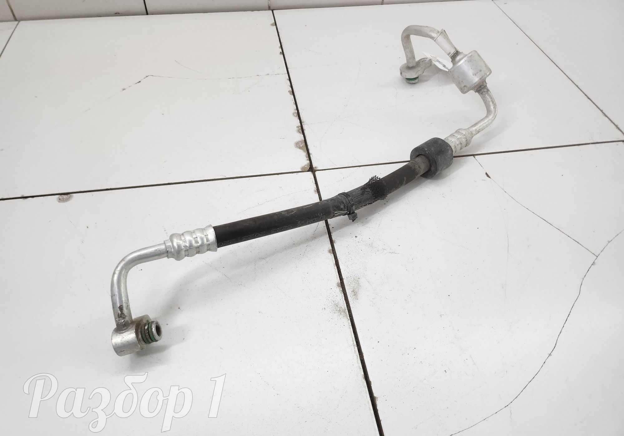 8893082511 Трубка кондиционера для Geely Emgrand (SS11) (с 2021)