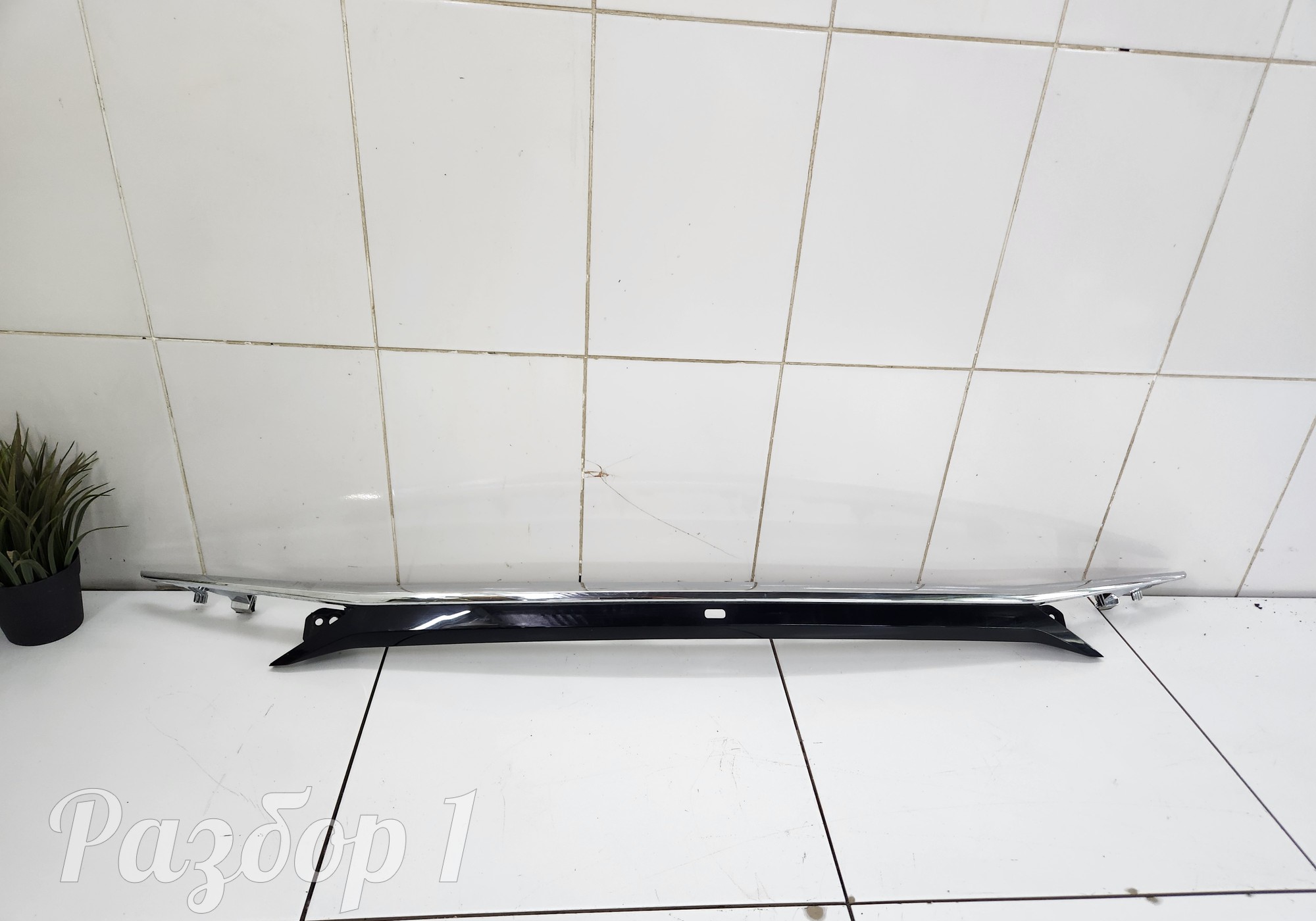 5506211BN01AA Накладка крышки багажника для Changan Eado II (с 2018)