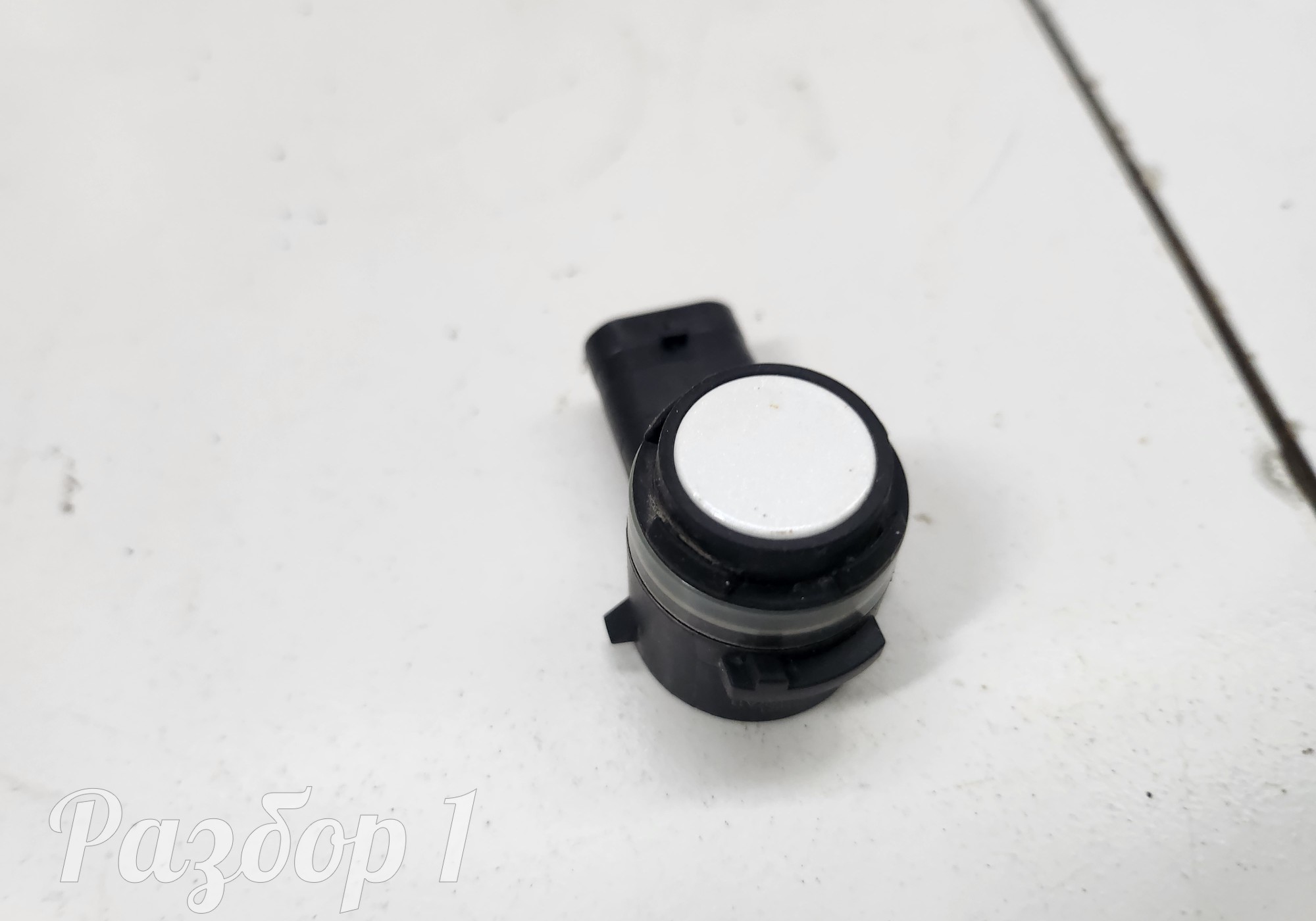 8889021202A13 Датчик парковки заднего бампера для Geely Monjaro (с 2021)
