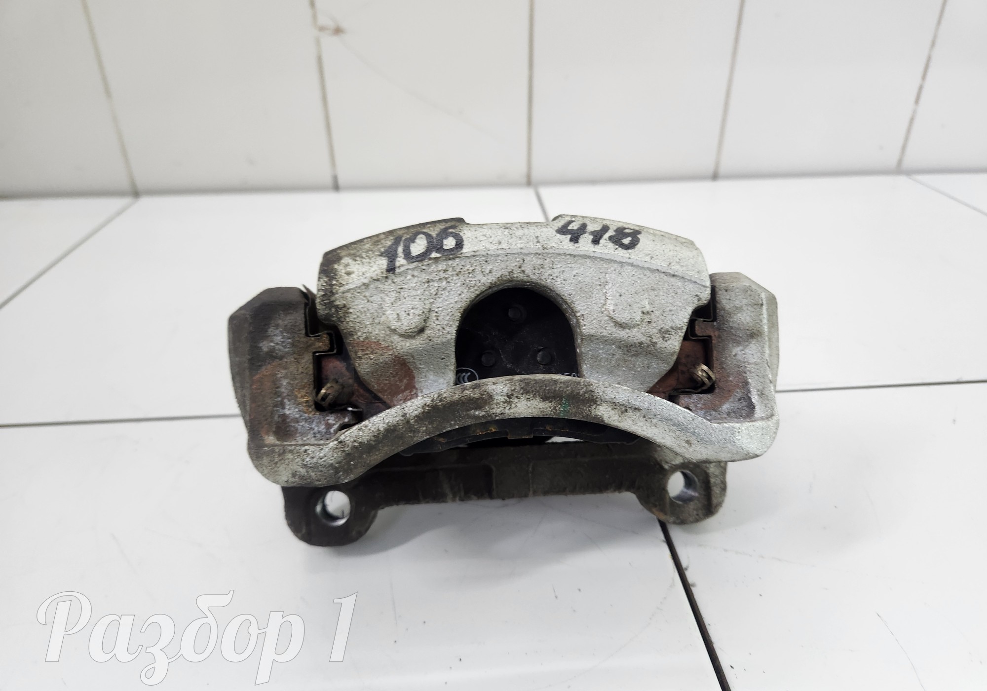 Суппорт передний (левый) для Gac GS3 (с 2024)