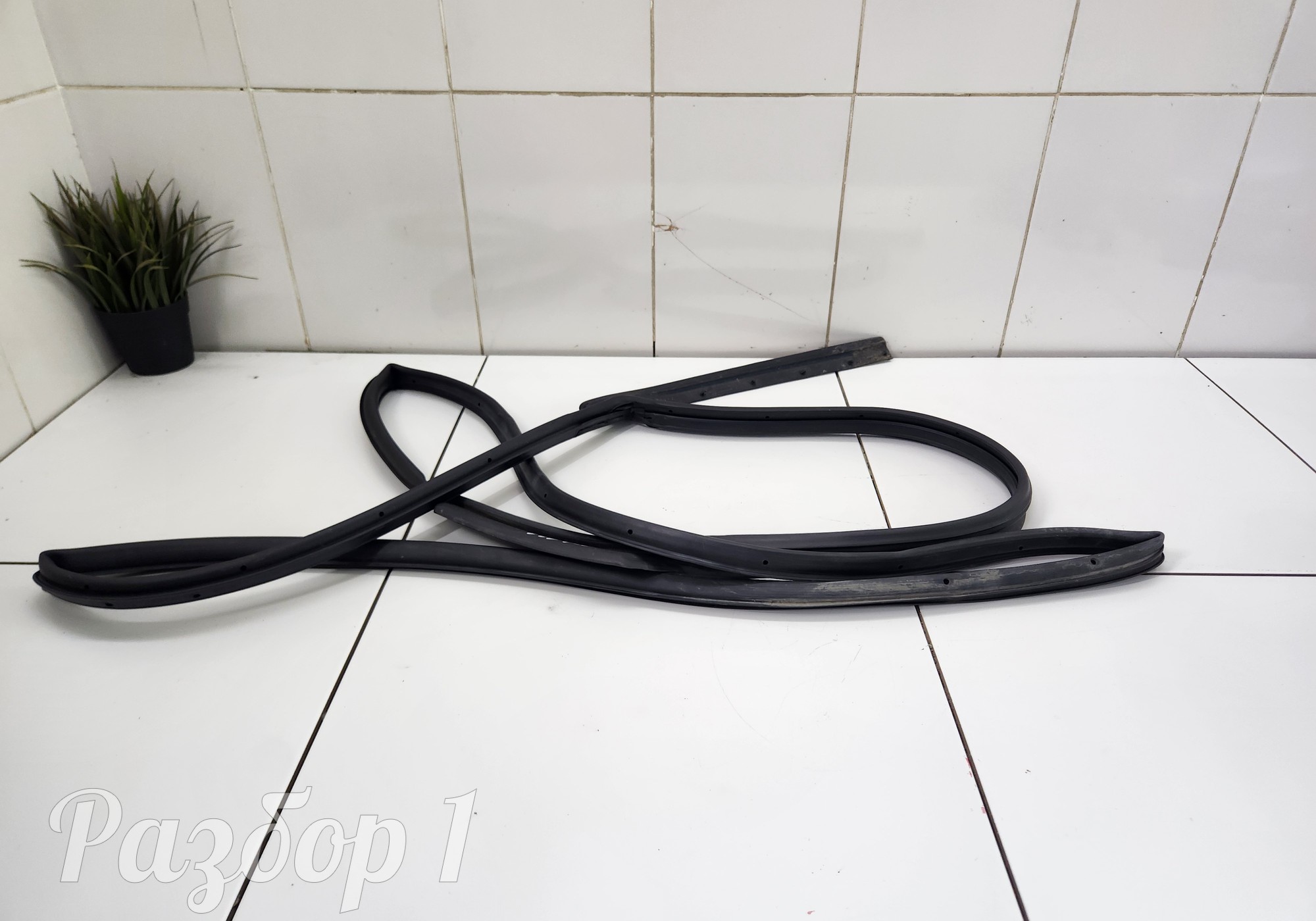 Уплотнитель задней правой двери для Gac GS3 (с 2024)