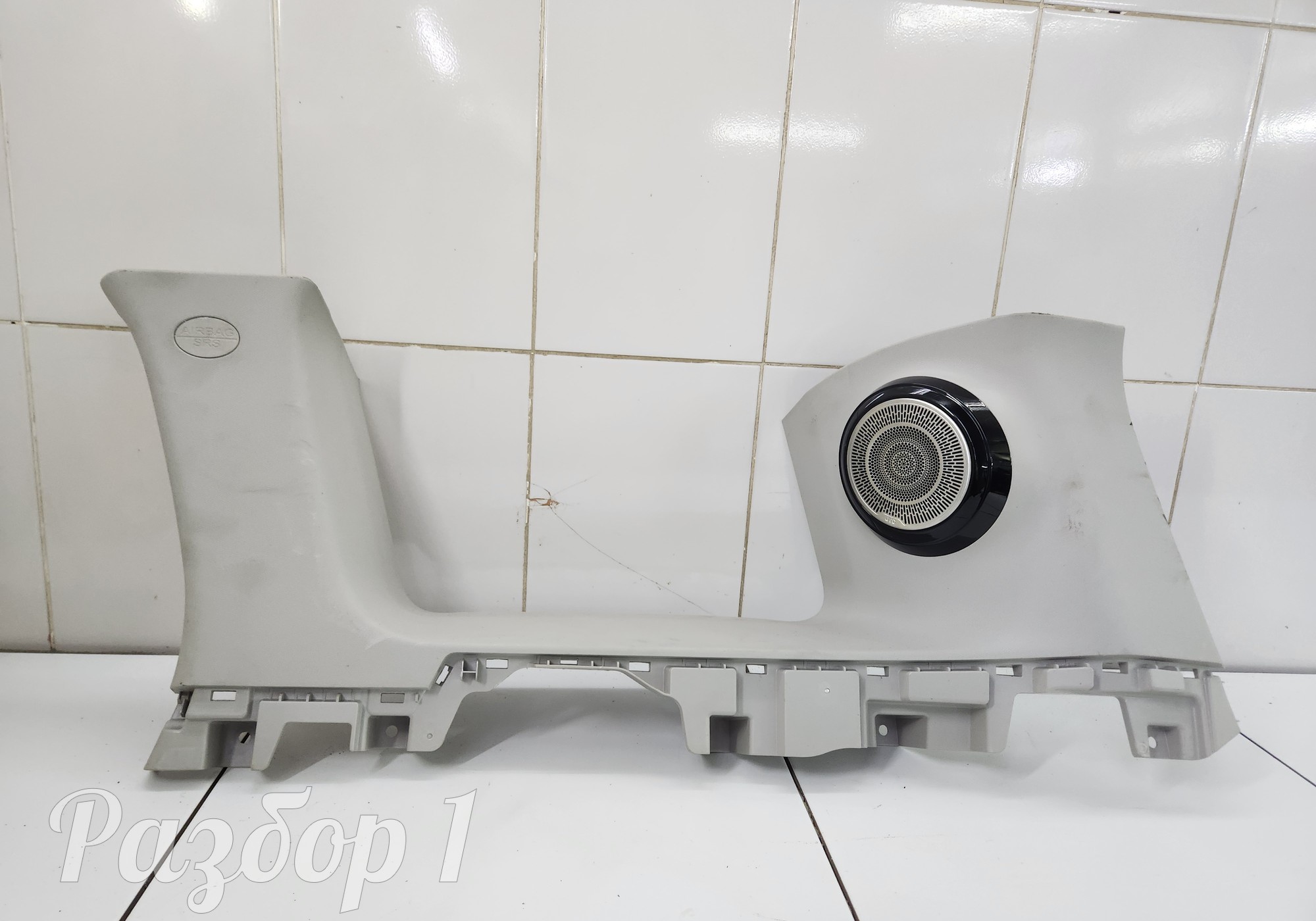 5402520XKJ20A Обшивка багажника правая+ динамик для Haval H3 (с 2024)