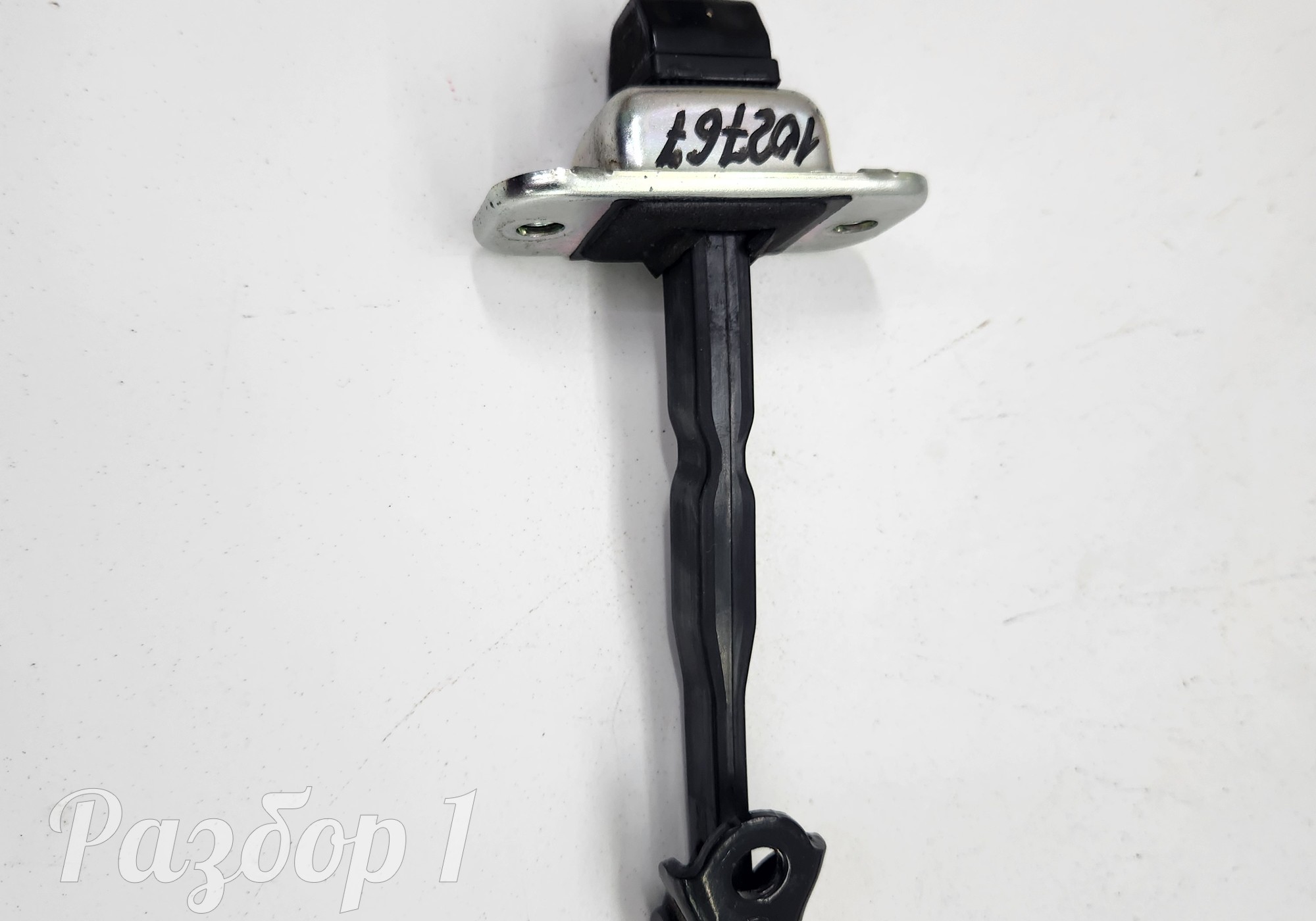 Ограничитель передней правой двери для Changan UNI-T (с 2020)