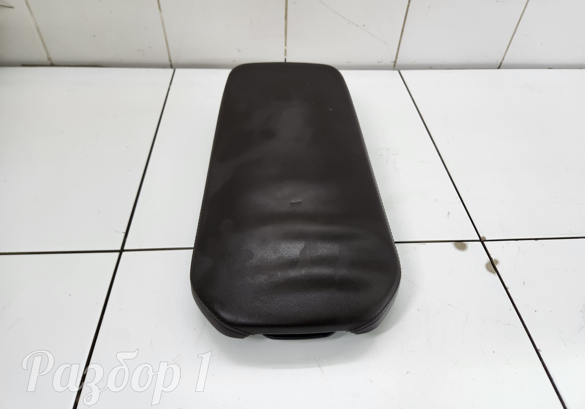 Подлокотник для Kia Stinger (с 2017)