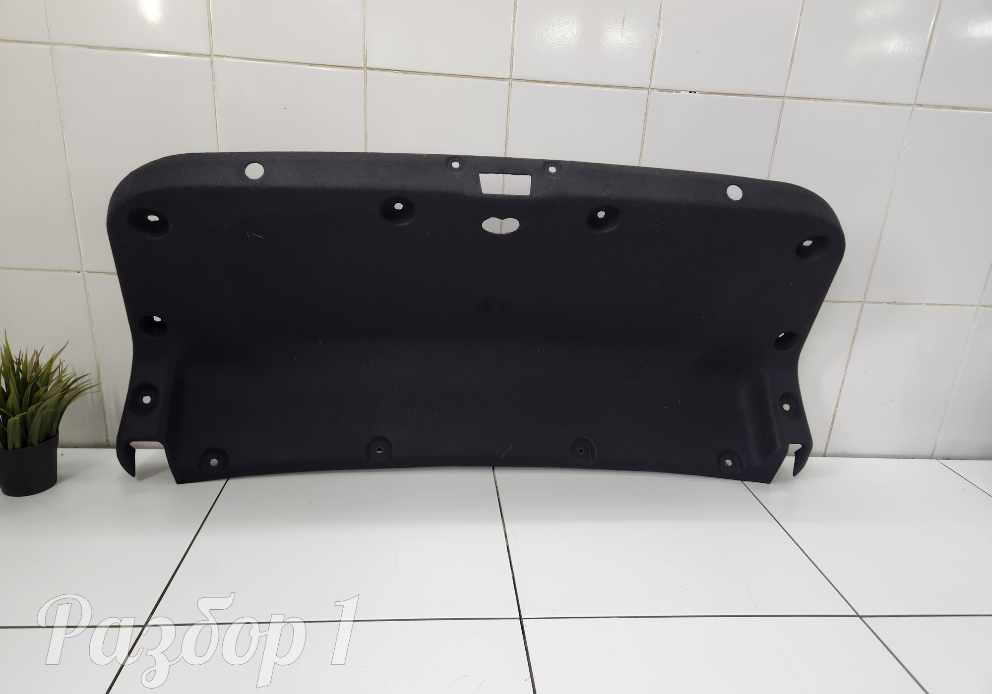 8889562345 Обшивка двери/крышки багажника для Geely Emgrand (SS11) (с 2021)