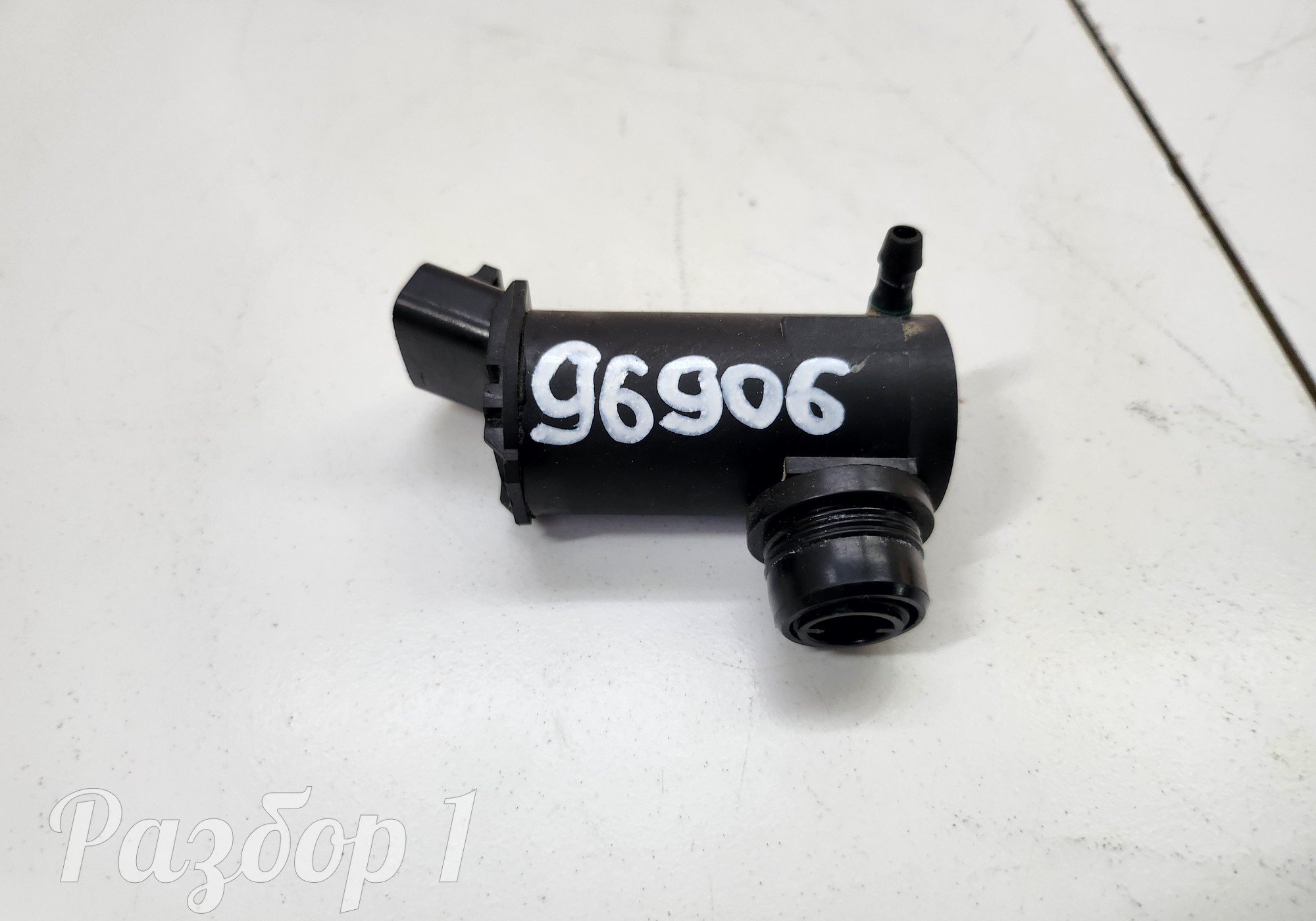 24040501944 Насос омывателя для Geely Atlas Pro (с 2021)