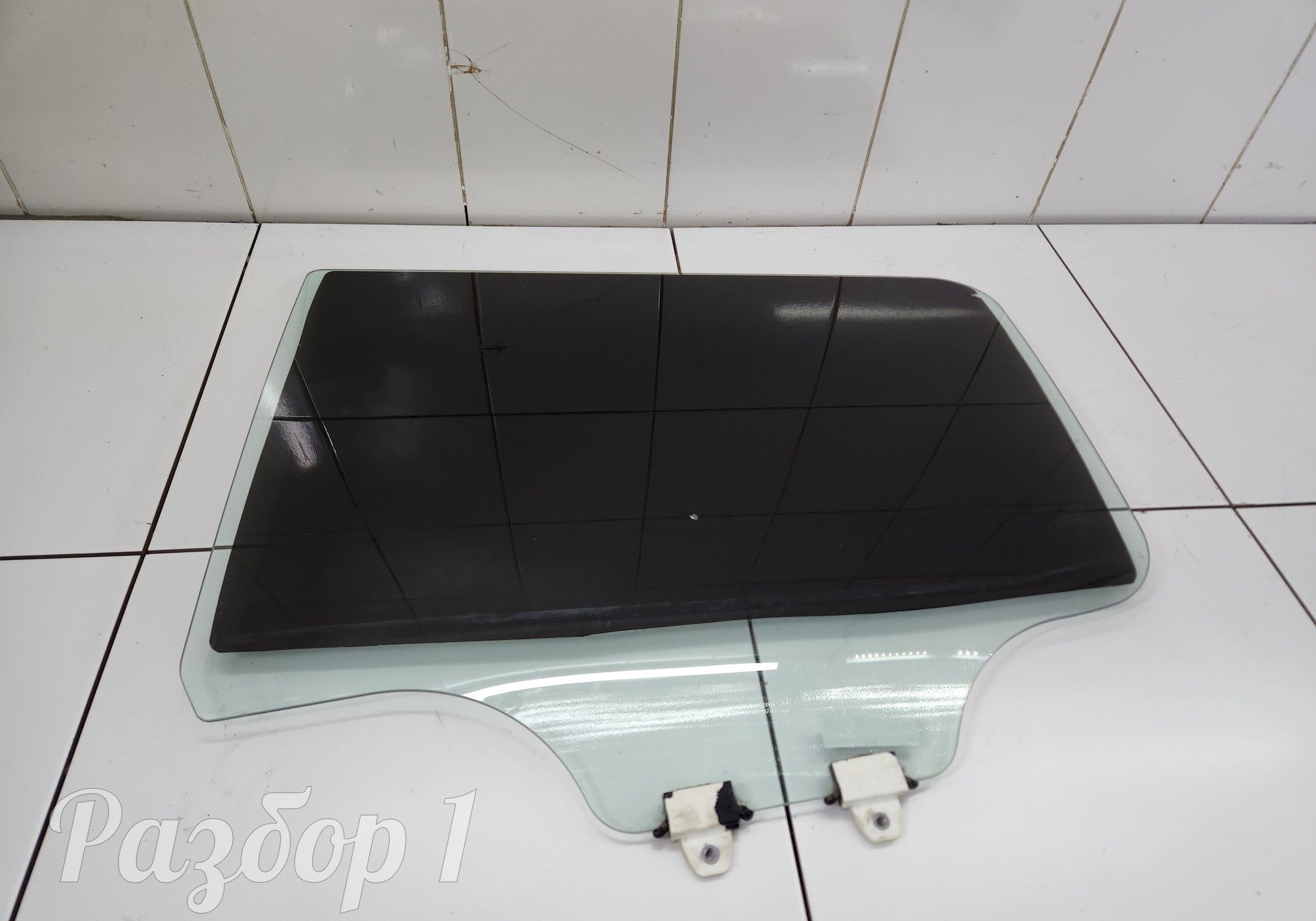 Стекло двери заднее левое для Great Wall Poer (с 2019)