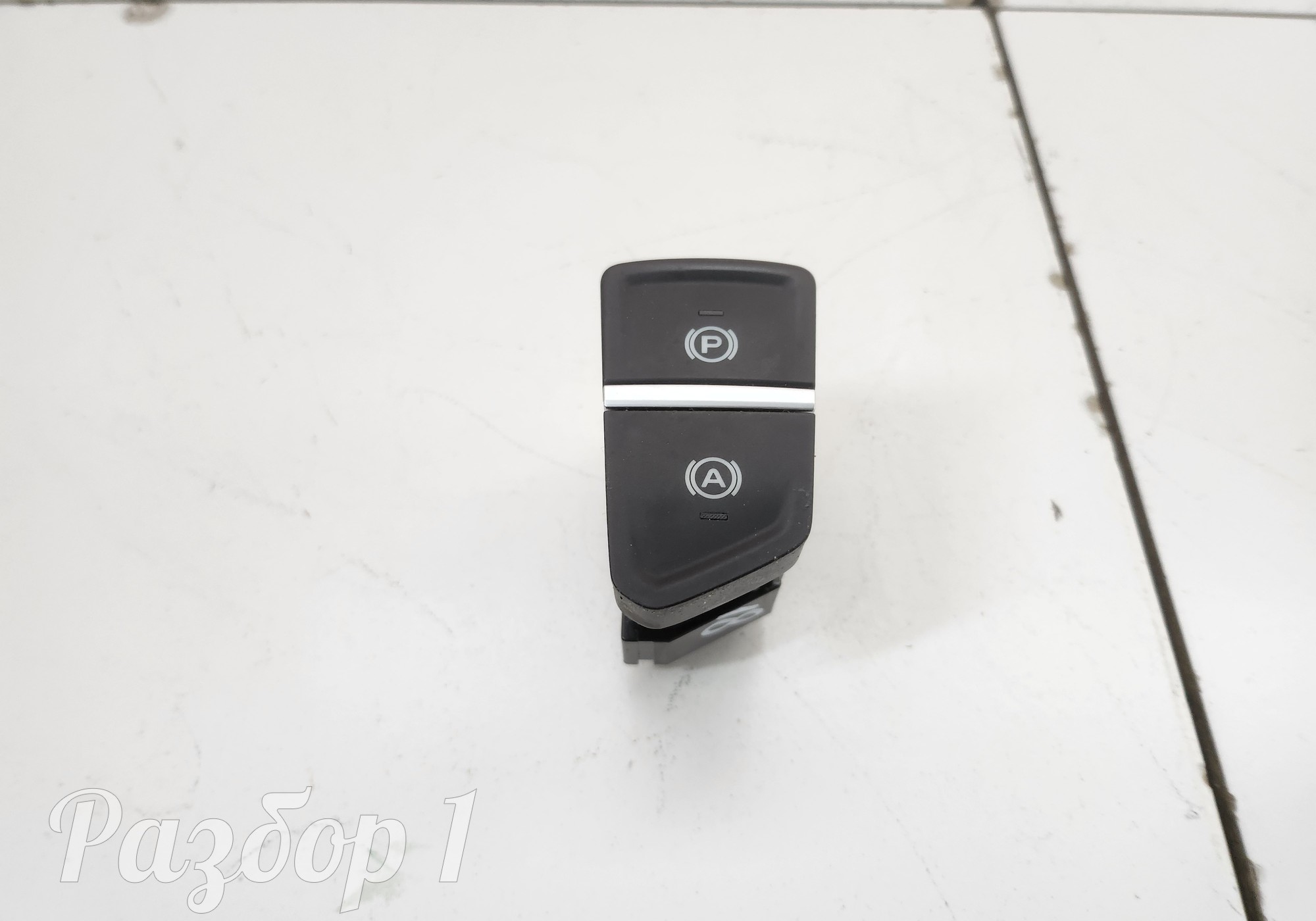 6608070064 Кнопка фиксатора стояночного тормоза для Geely Emgrand (SS11) (с 2021)