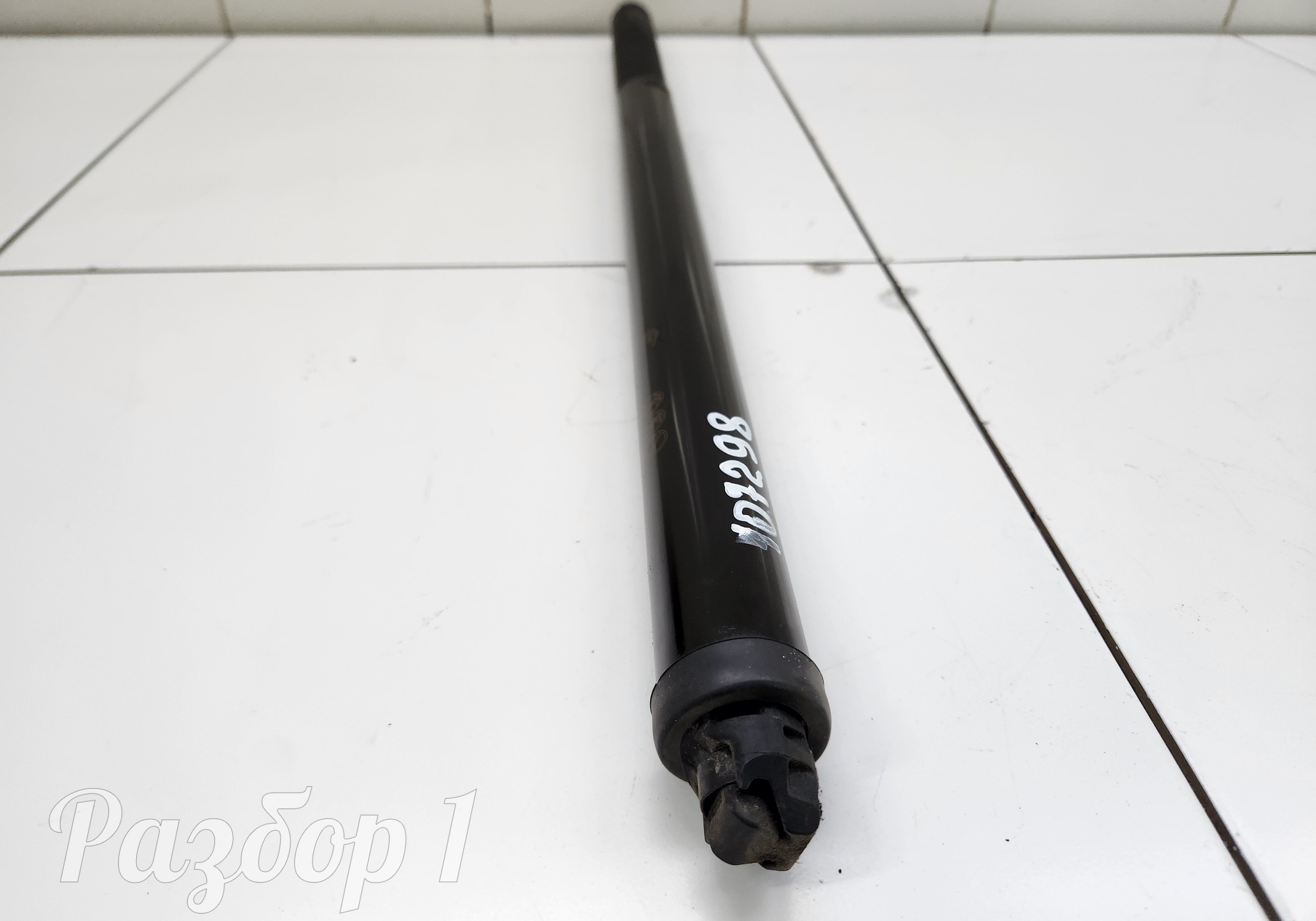 6308120DE02 Амортизатор багажника правый для Changan UNI-V (с 2022)