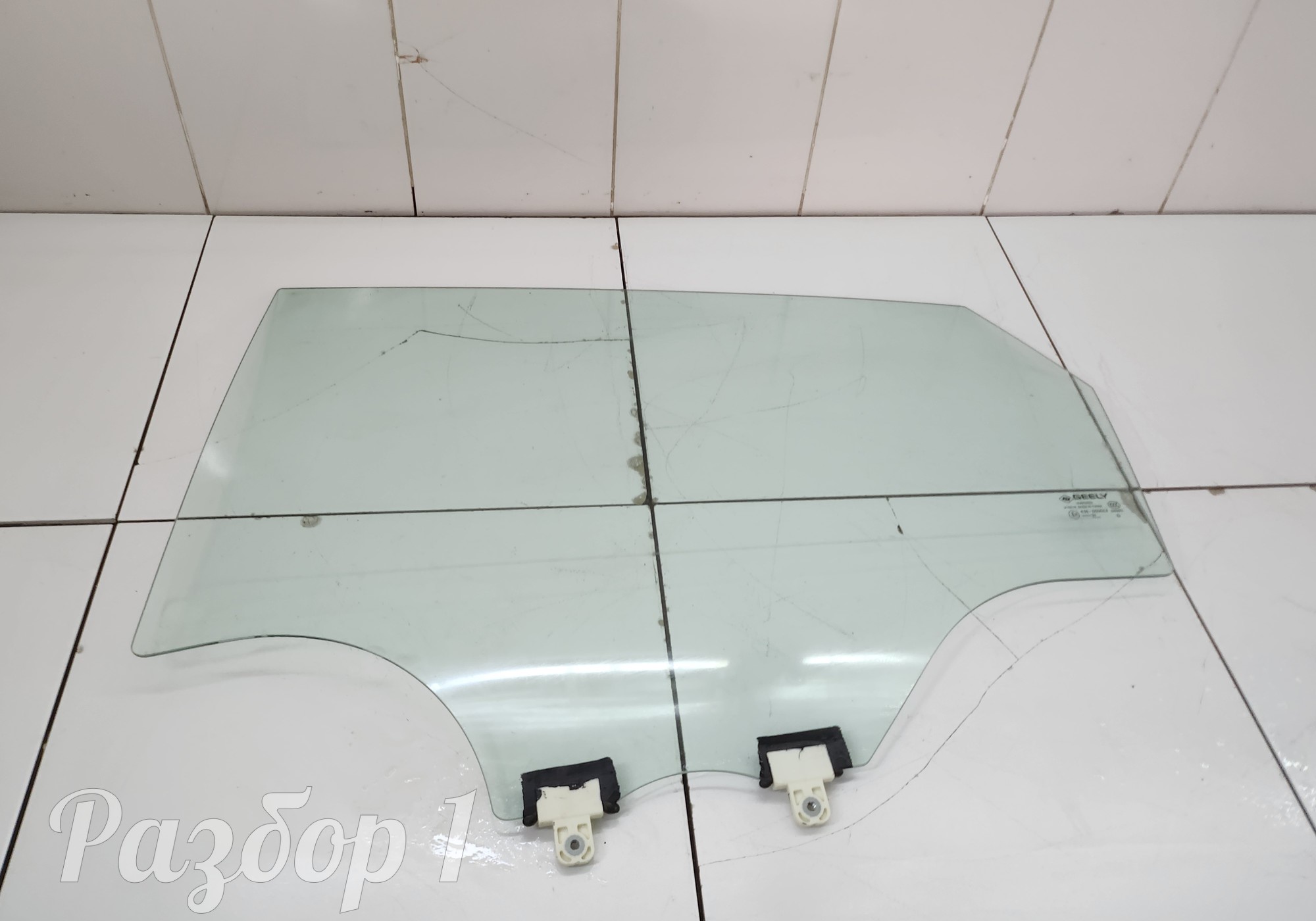 5085107400 Стекло двери заднее левое для Geely Emgrand (SS11) (с 2021)