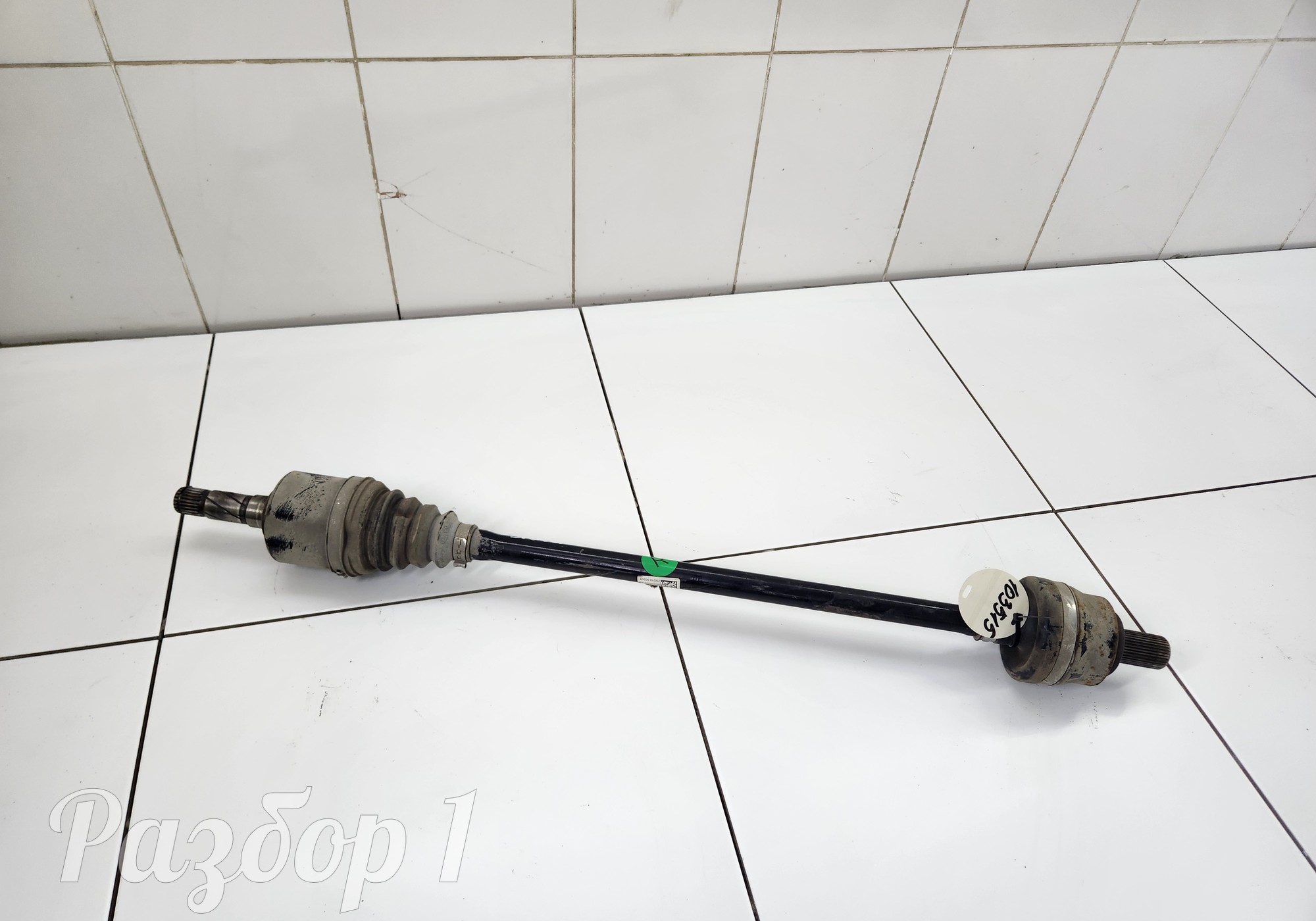 8890491533 Полуось задняя правая для Geely Tugella (с 2019)