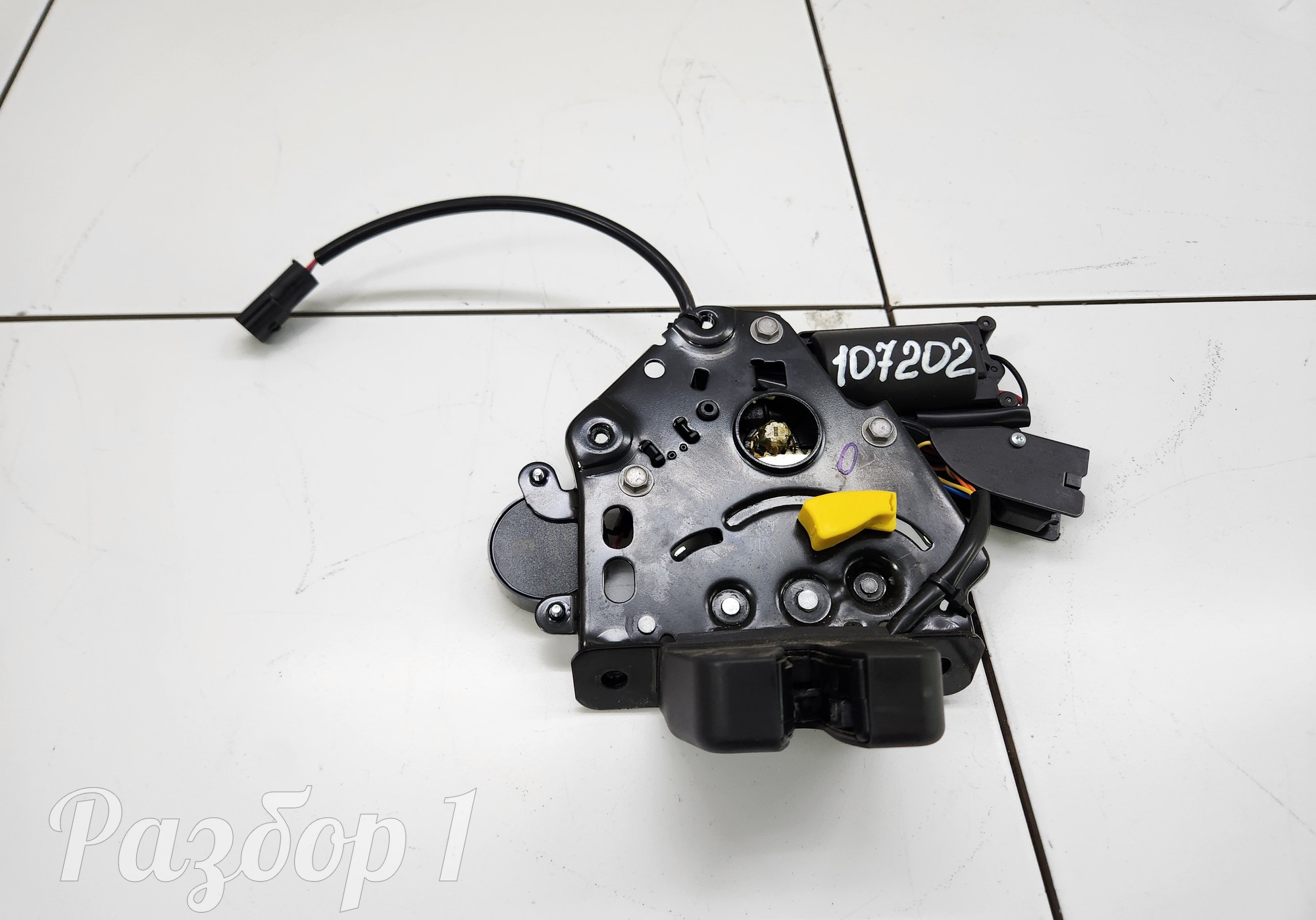 6305100CD03AA Замок крышки багажника для Changan UNI-V (с 2022)