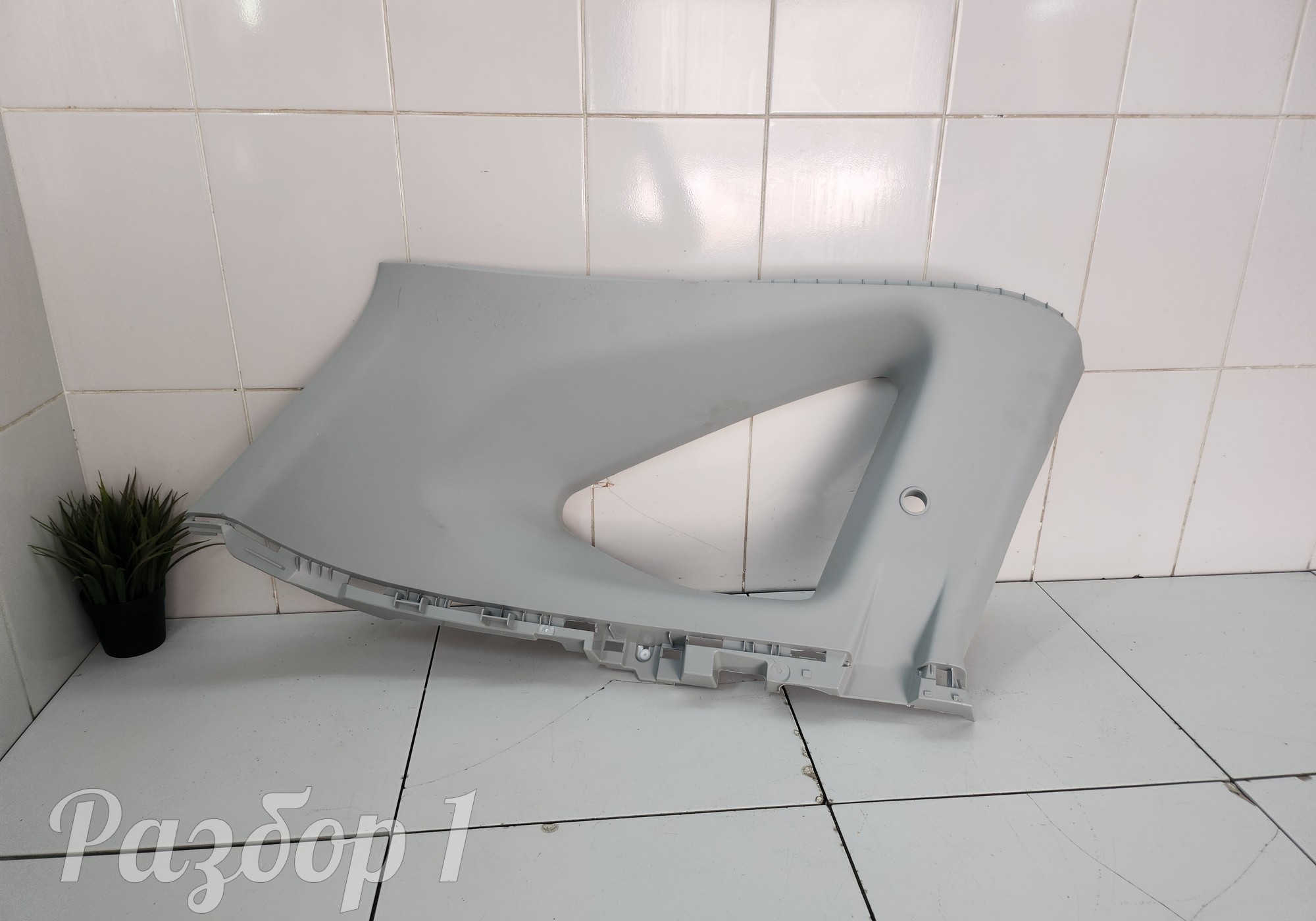 5402500XKZ0YA Обшивка багажника левая для Haval M6 II (с 2021)