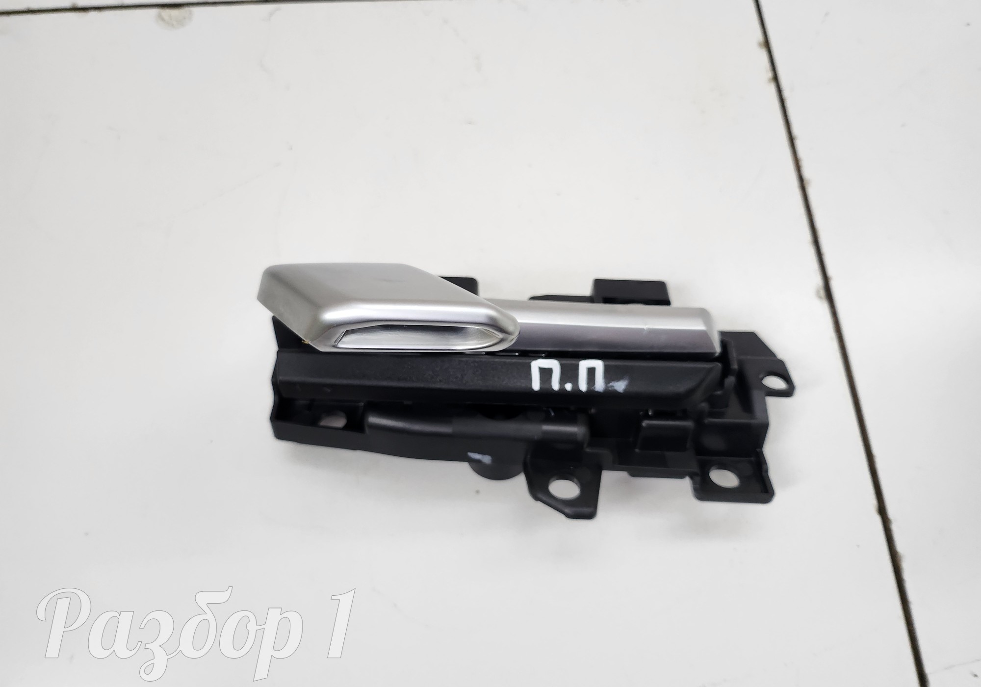 8893270422S24 Ручка двери внутренняя передняя правая для Geely Atlas II (с 2023)