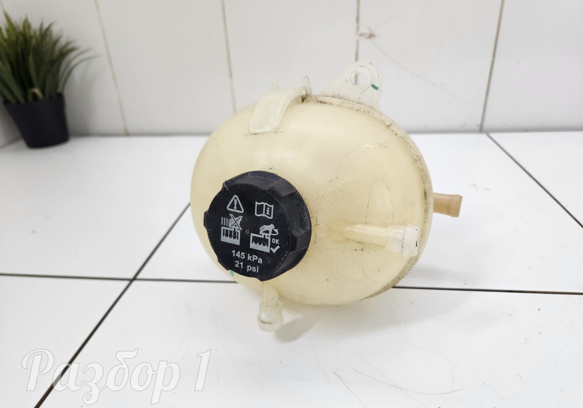 6600043062 Бачок расширительный для Geely Atlas Pro (с 2021)